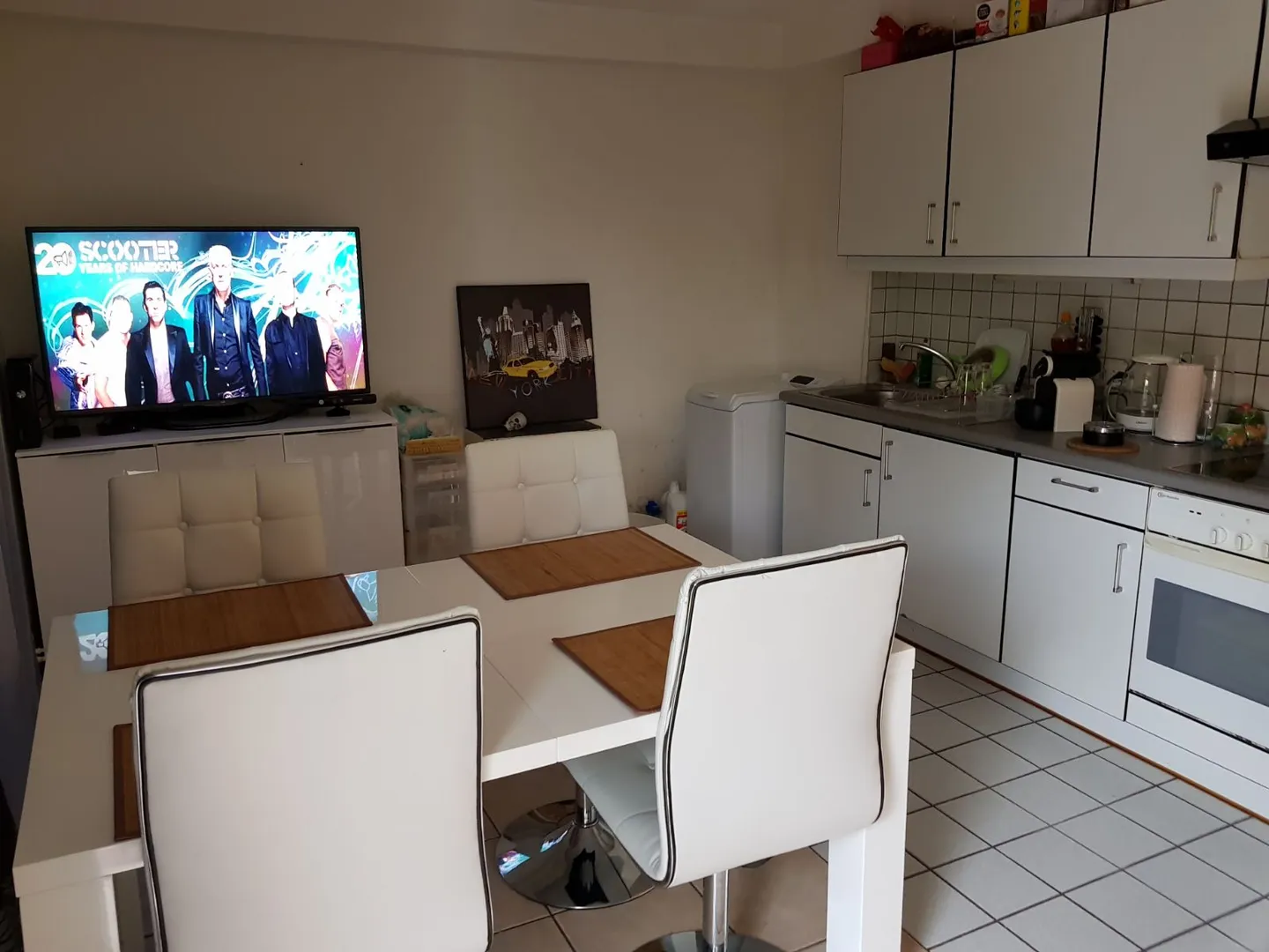 Charmante Wohnung mit Terrasse - Foto 3 von 5