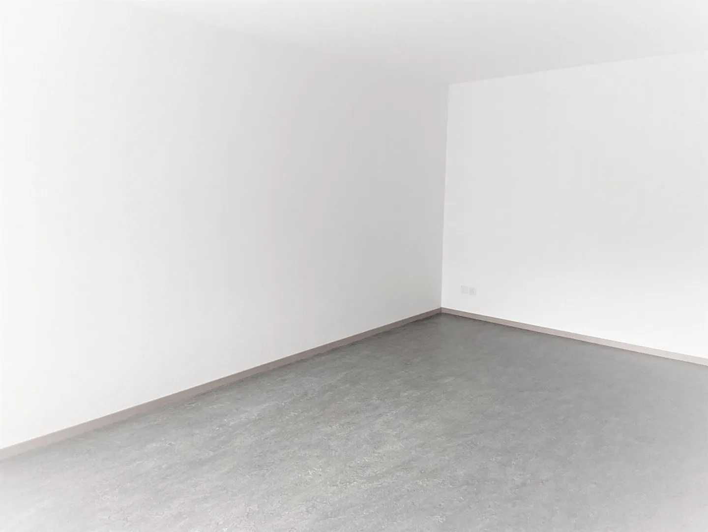 Belle appartement de 2,5 pièces au rez-de-chaussée - Photo 8 sur 12