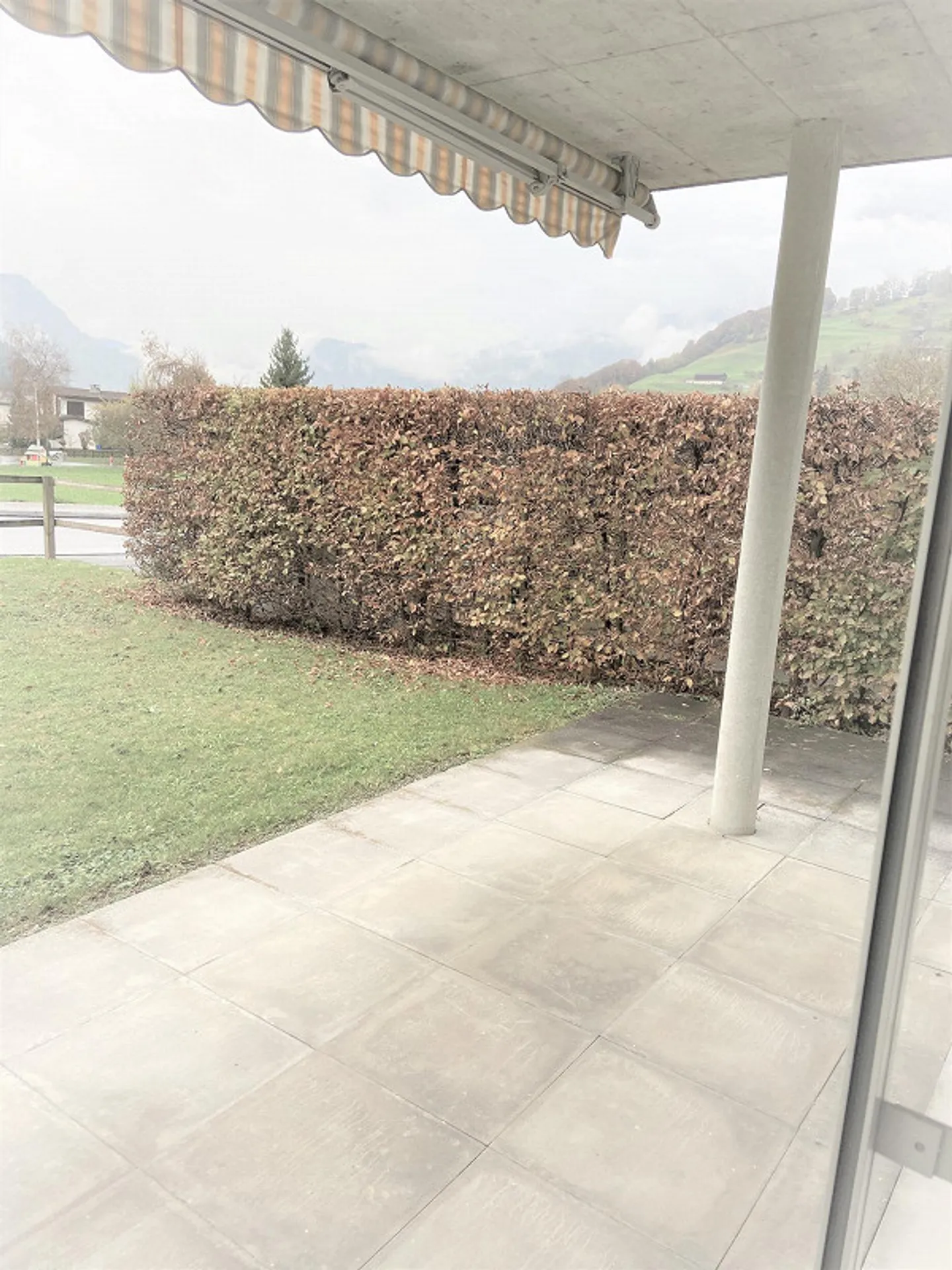 Belle appartement de 2,5 pièces au rez-de-chaussée - Photo 11 sur 12