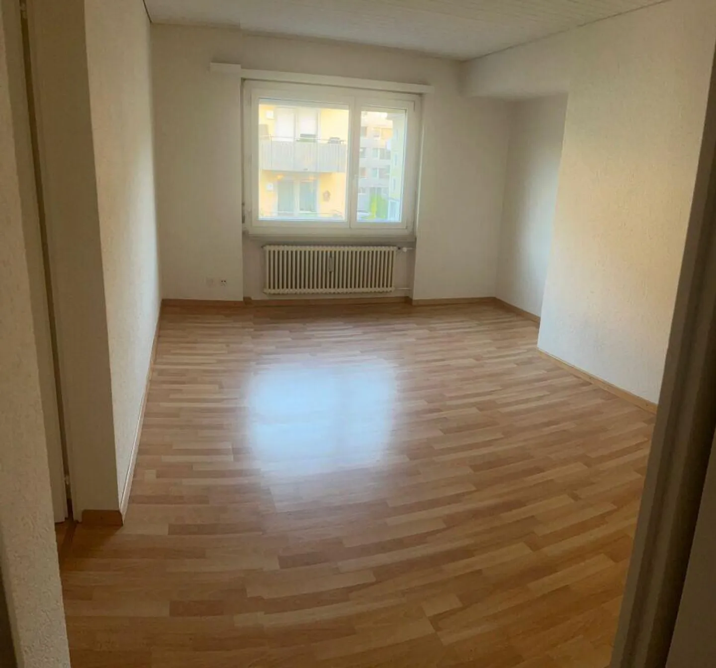 Practical Apartment - Photo 4 of 7
