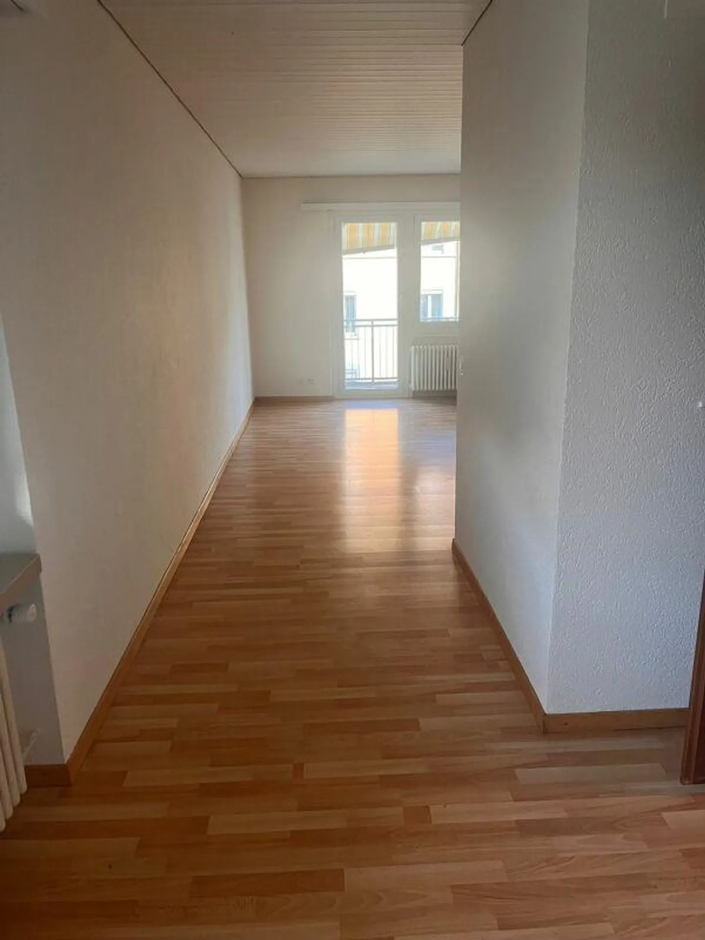 Practical Apartment - Photo 6 of 7