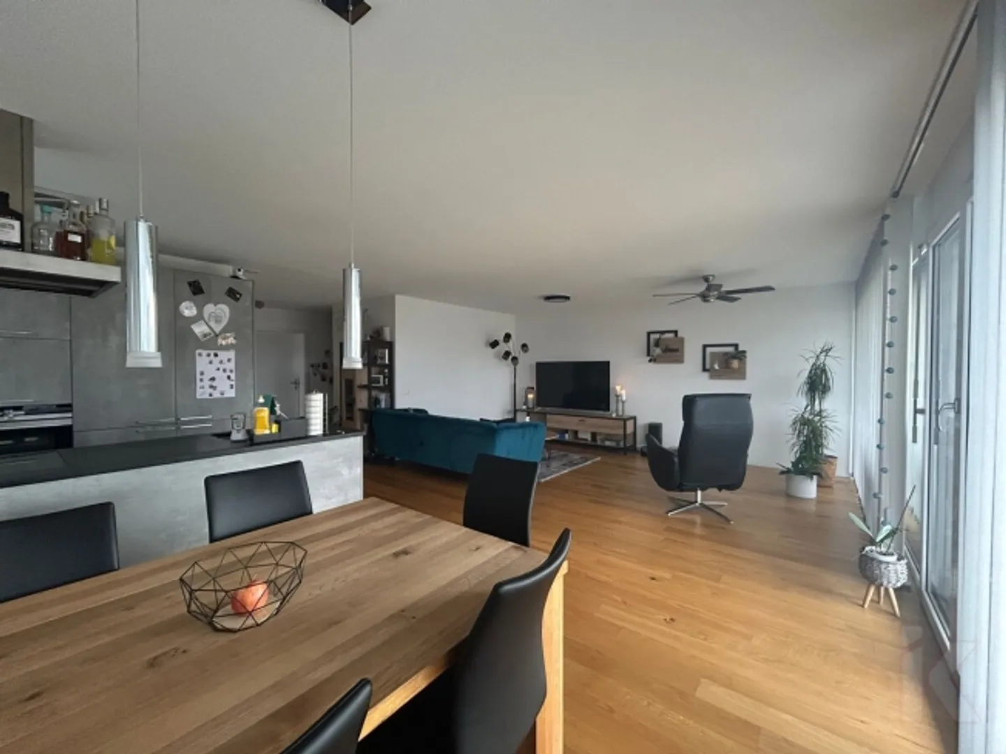 Appartement familial de 5,5 pièces avec un grand espace jardin - Photo 1 sur 17