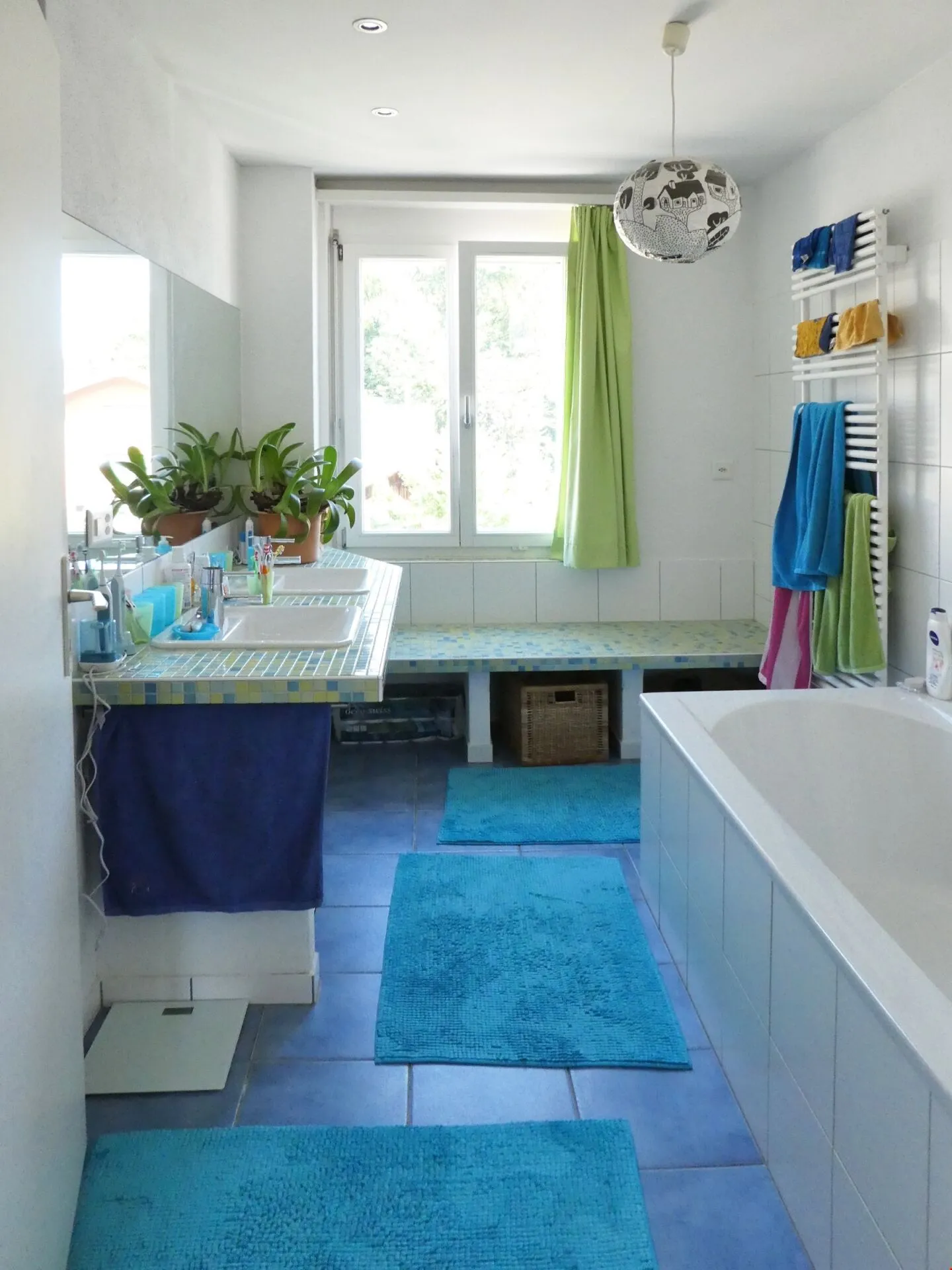 Bellissimo e accogliente con più giardino di una casa unifamiliare ... - Foto 10 di 13