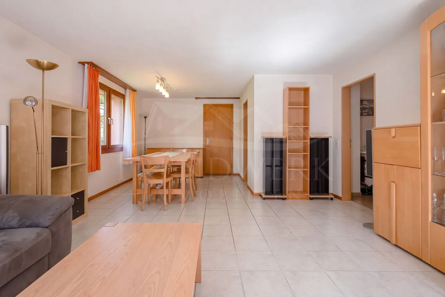 Geräumiges 8-Zimmer-Duplex in Saland - Foto 12 von 16