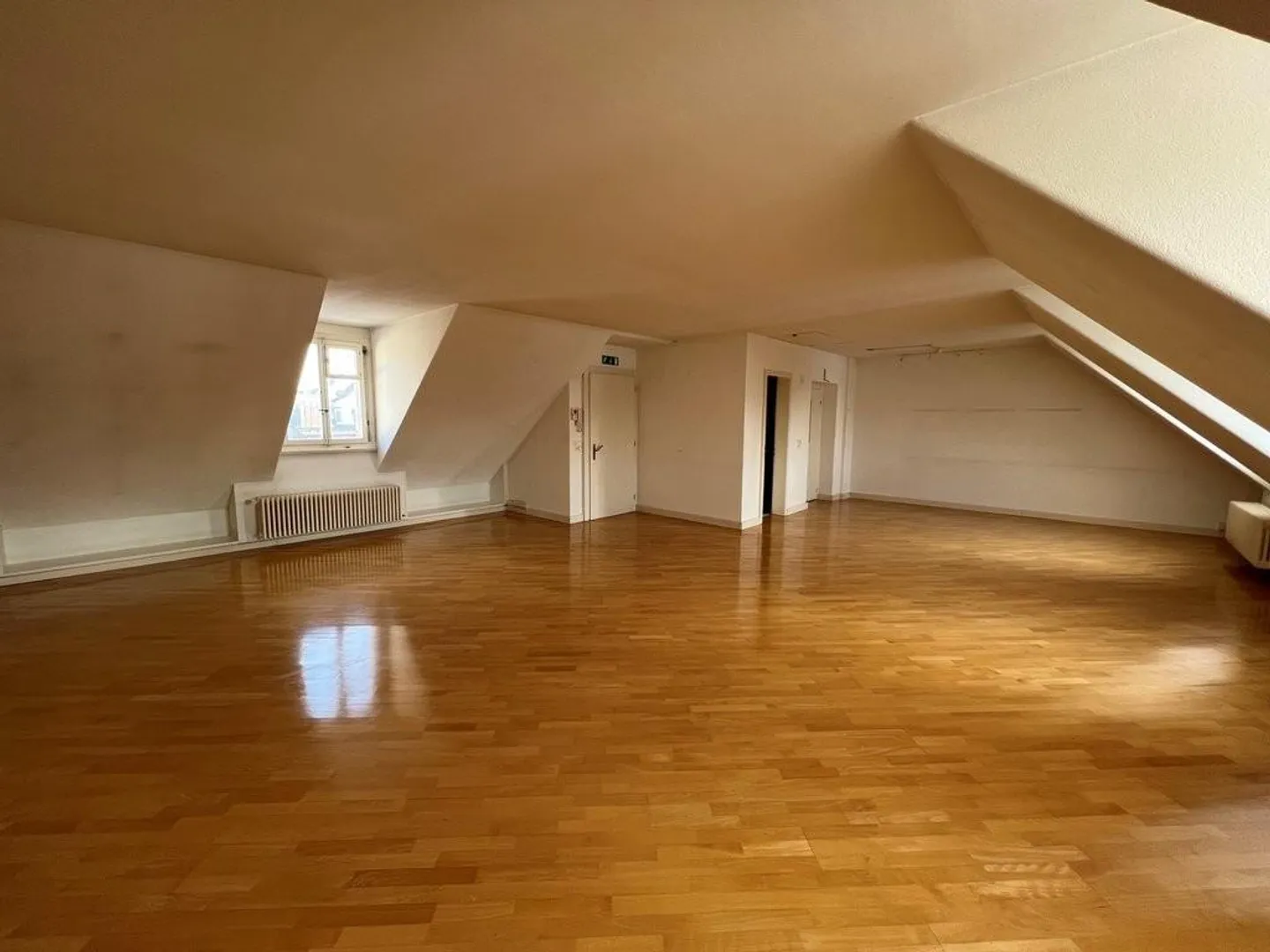 Grosszügige Büroräumlichkeiten in Bern - Foto 2 von 4