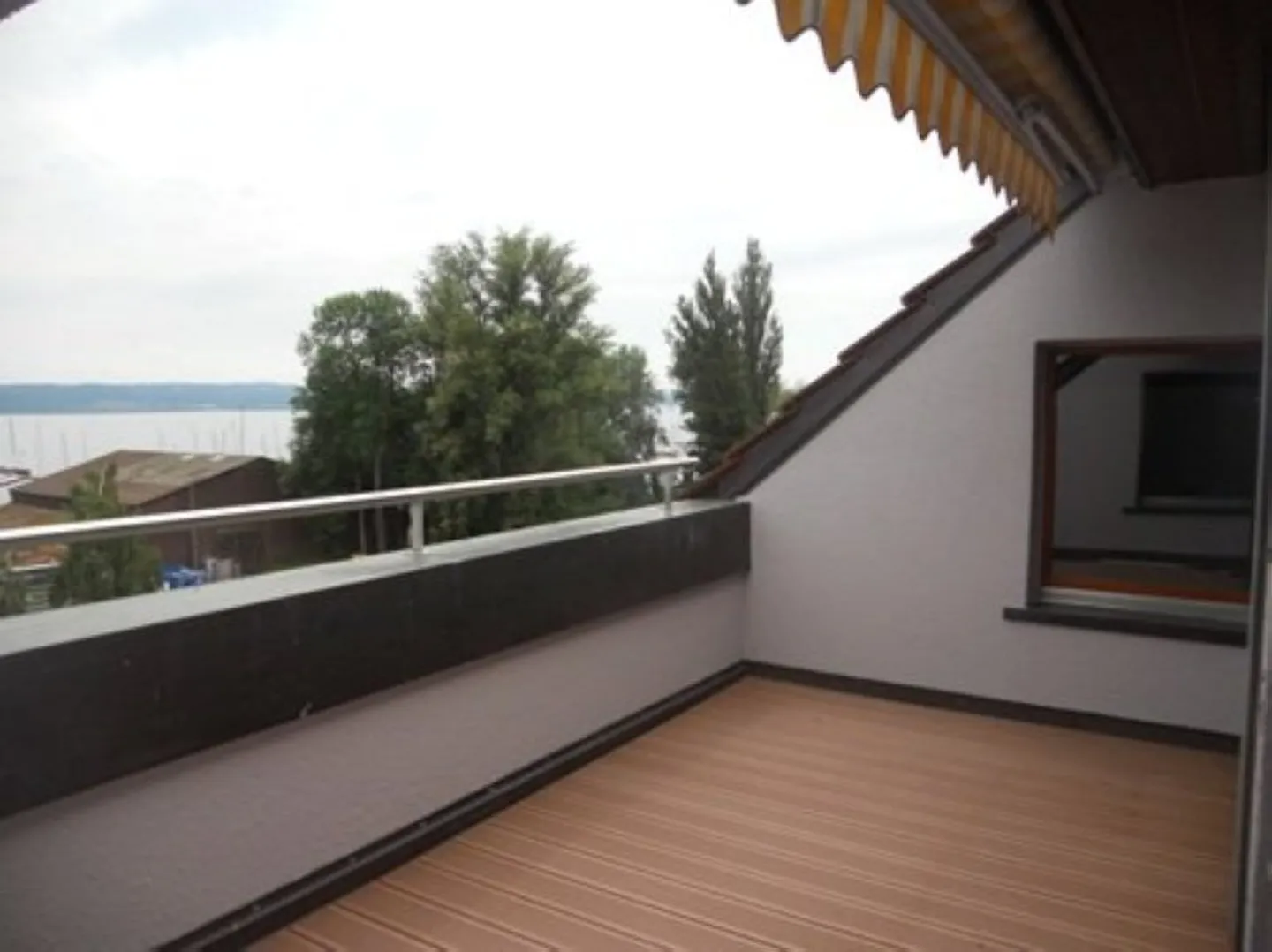 00486 - 4-Room Apartment - Rafour 4 - ST-AUBIN NE - Photo 1 of 8