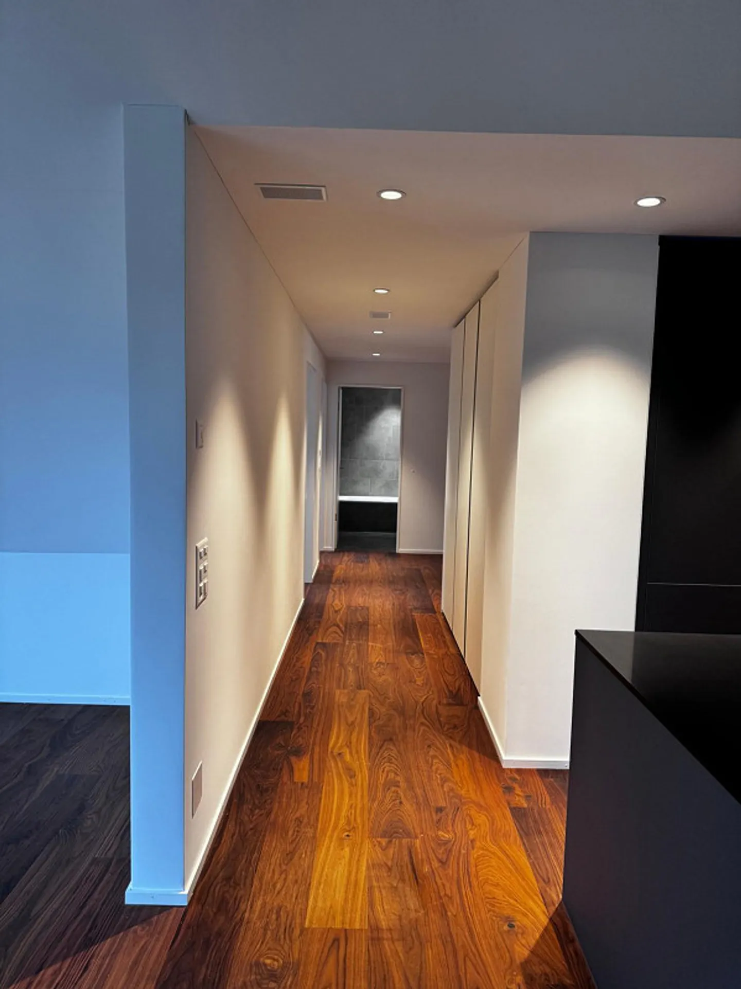 3.5-room attic apartment on the 2nd floor for rent in 8706 Meilen - Photo 6 of 9