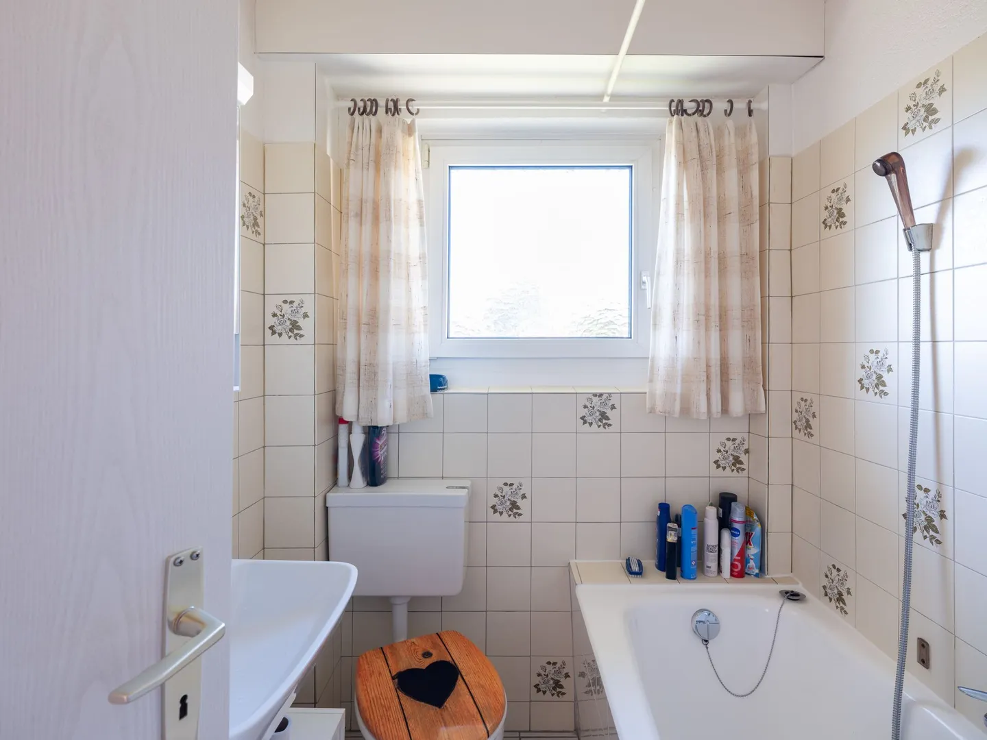 Maison multifamiliale dans le quartier prisé de Linden - Photo 11 sur 16