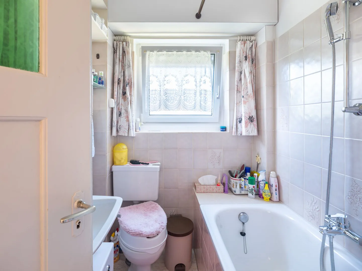 Maison multifamiliale dans le quartier prisé de Linden - Photo 7 sur 16