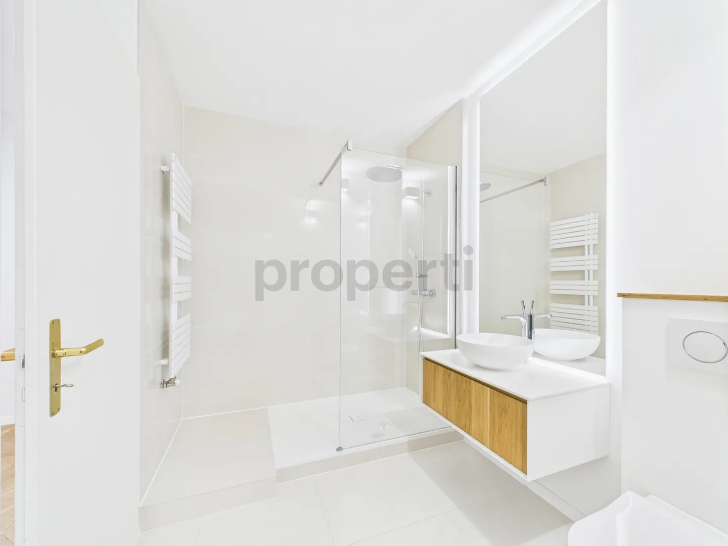 In the Heart of Geneva – Contemporary Elegance and Light by the Rhine - Photo 11 of 13