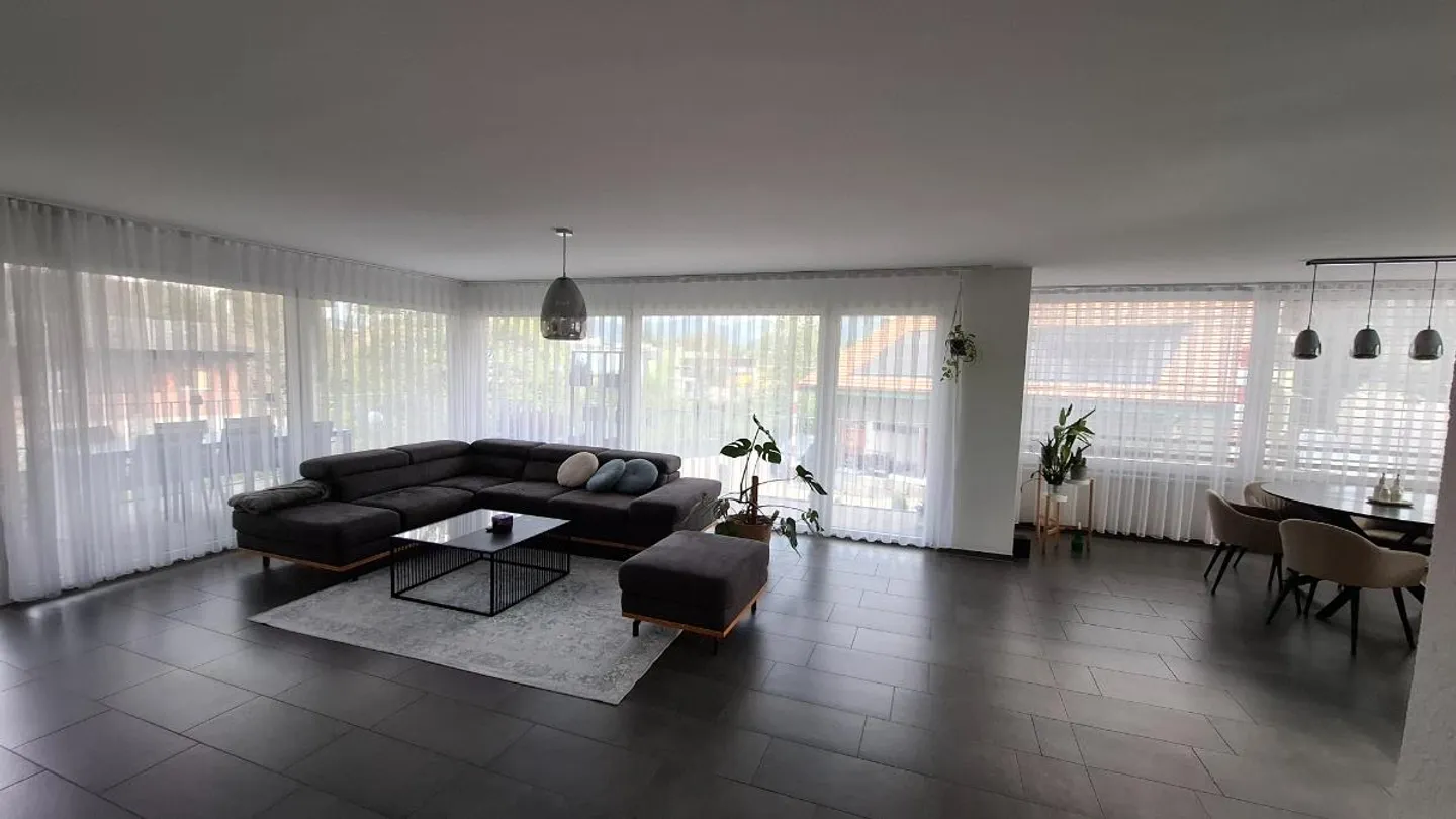 Appartamento ammobiliato in affitto - Foto 3 di 4