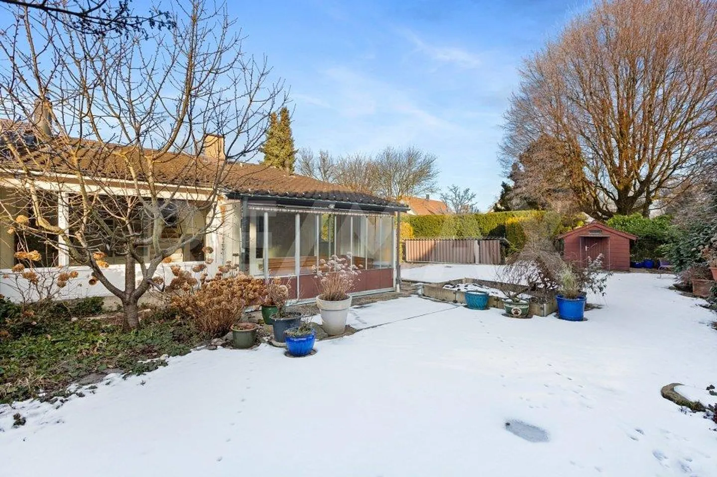 Casa bifamiliare di 5 stanze con potenziale di sviluppo in una zona residenziale tranquilla e ambita - Foto 12 di 13