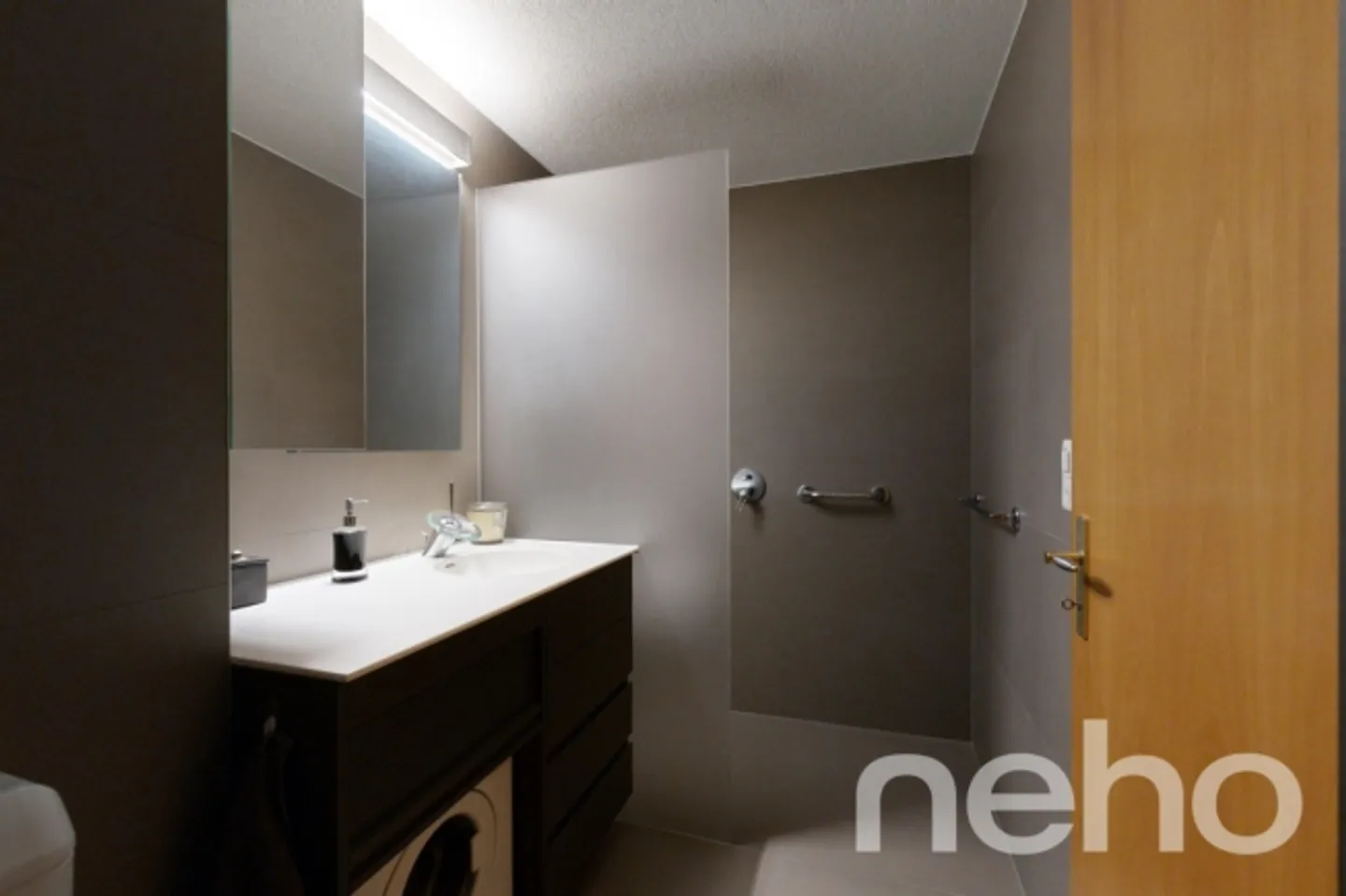 «Duplex exclusif aux Bains de Saillon - Accès privatif et vue montagnes» - Photo 5 sur 13