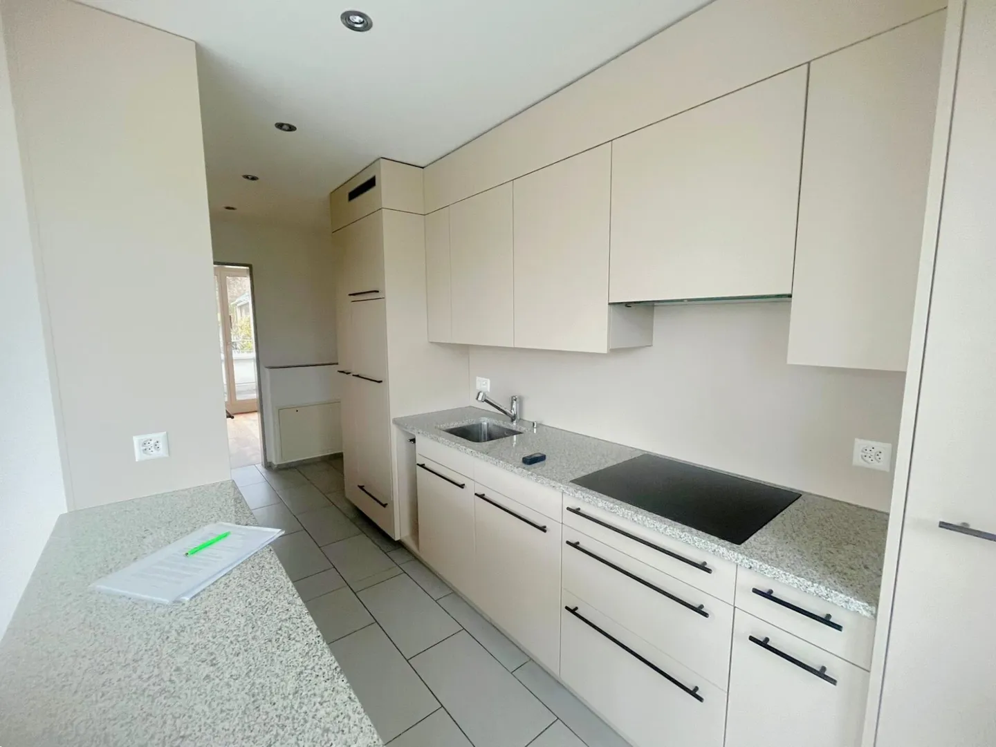 Moderna, spaziosa, luminosa attico da sogno! - Foto 7 di 8