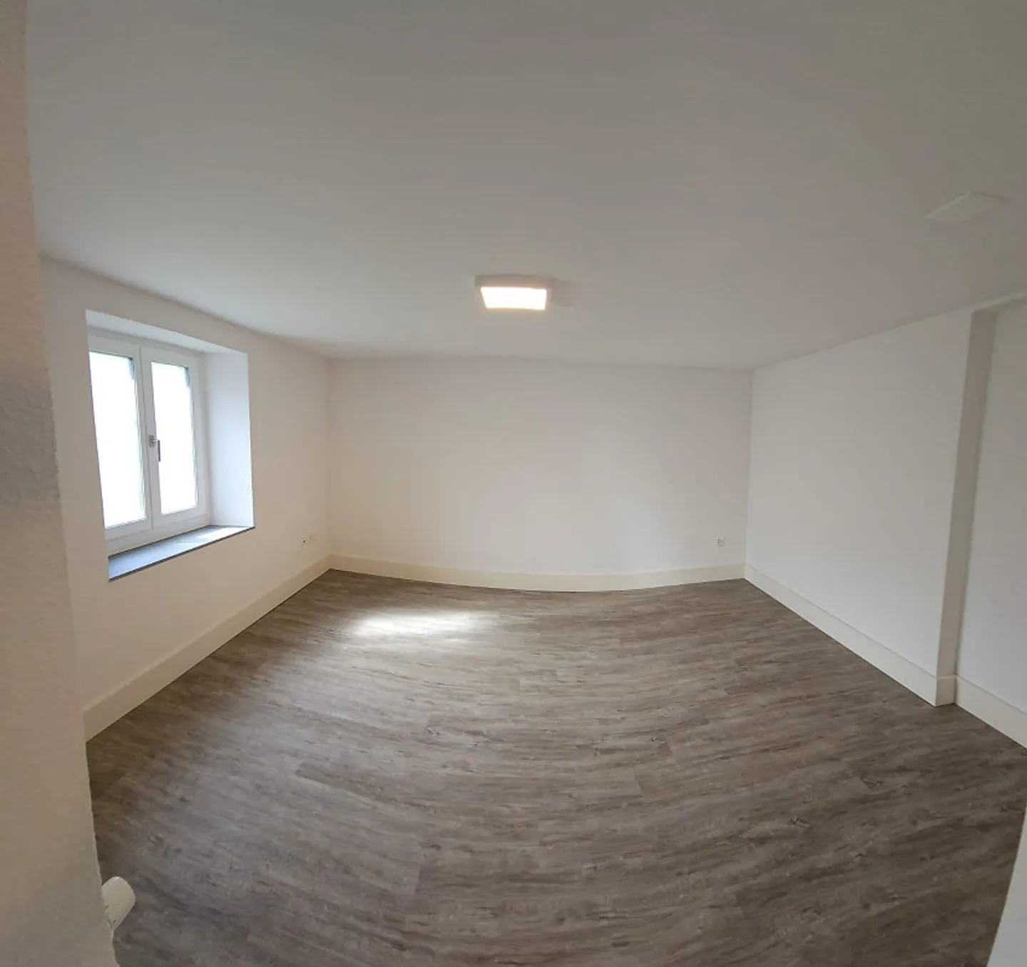 Ufficio / Studio / Atelier attraente con parcheggio - Vicino alla stazione principale - Foto 5 di 8