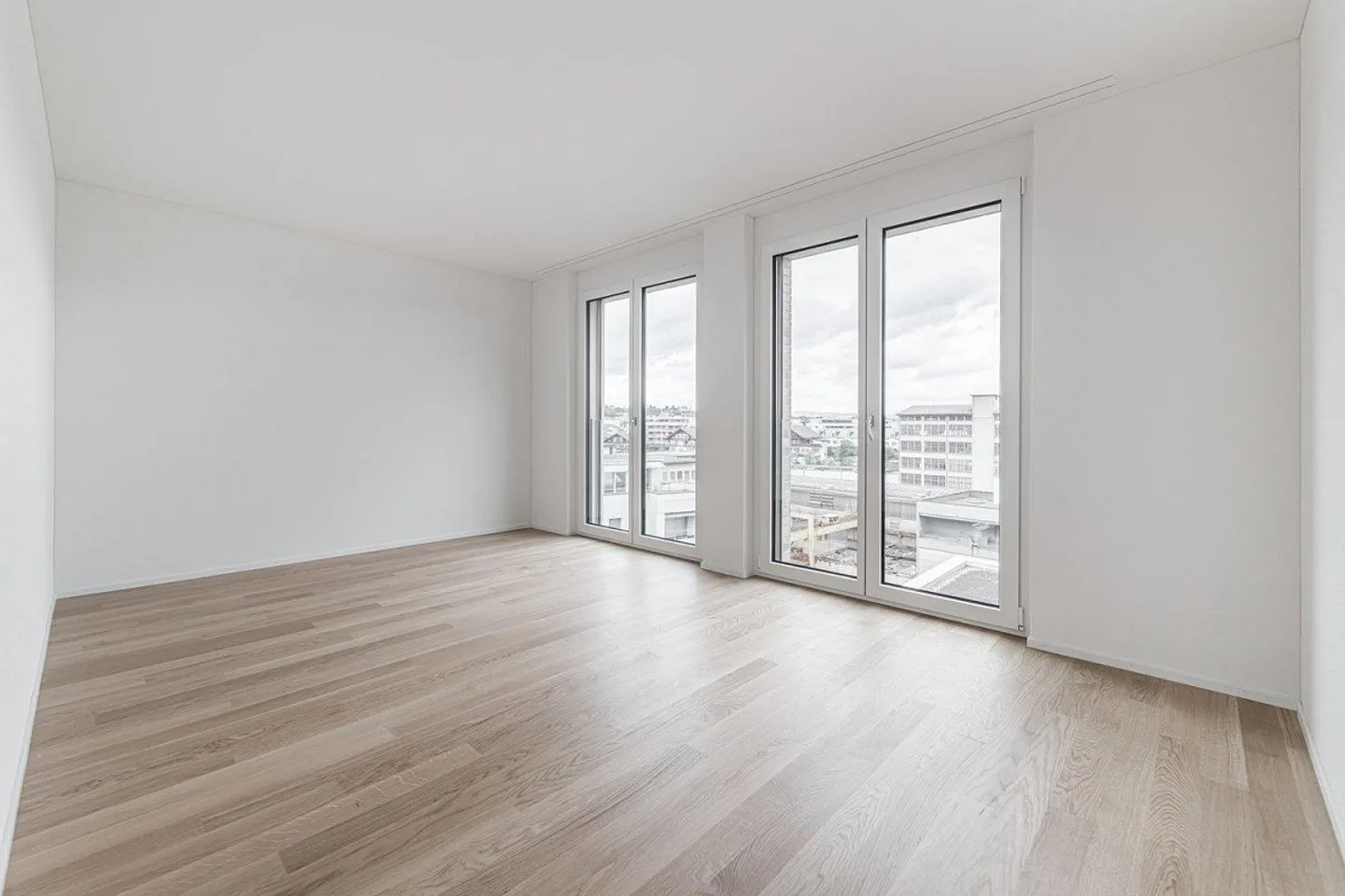 Living at the Pulse - CENTRAL PLAZA Emmenbrücke - Photo 8 of 10