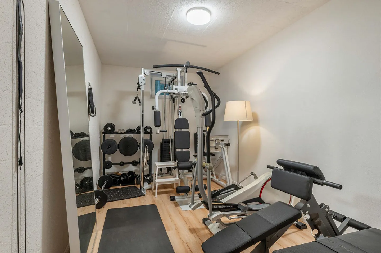 In una zona residenziale privilegiata - tranquilla e nel cuore dell'azione - Foto 10 di 13