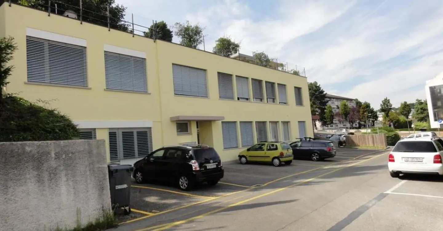 Parking space near EPFL - Photo 1 of 1