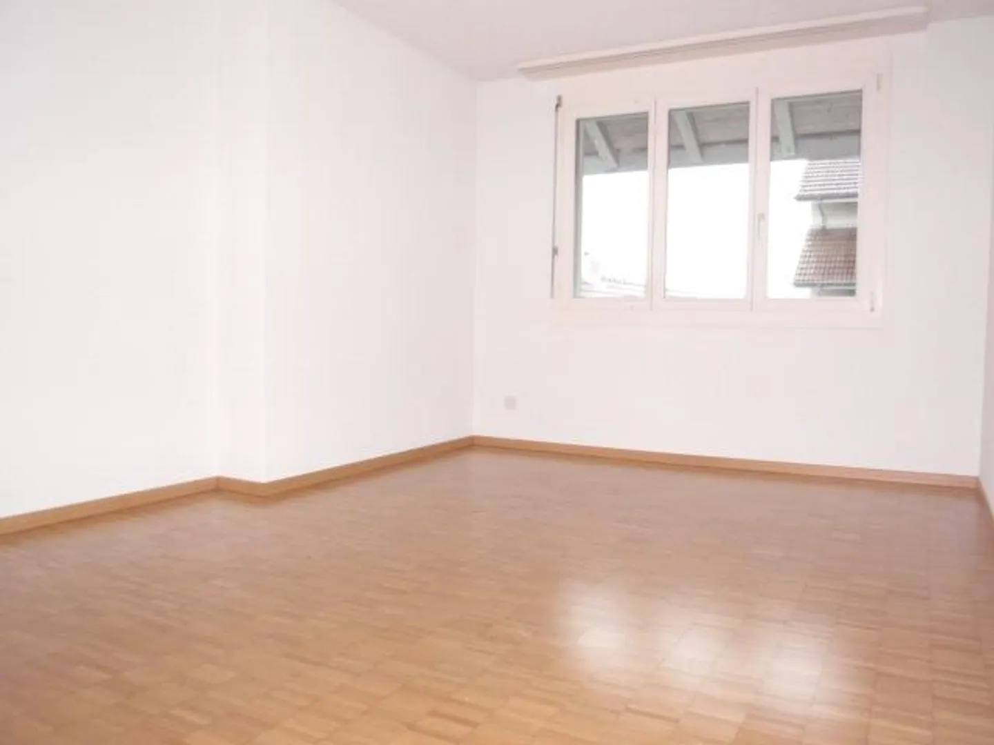 Zona residenziale tranquilla! - Foto 8 di 10