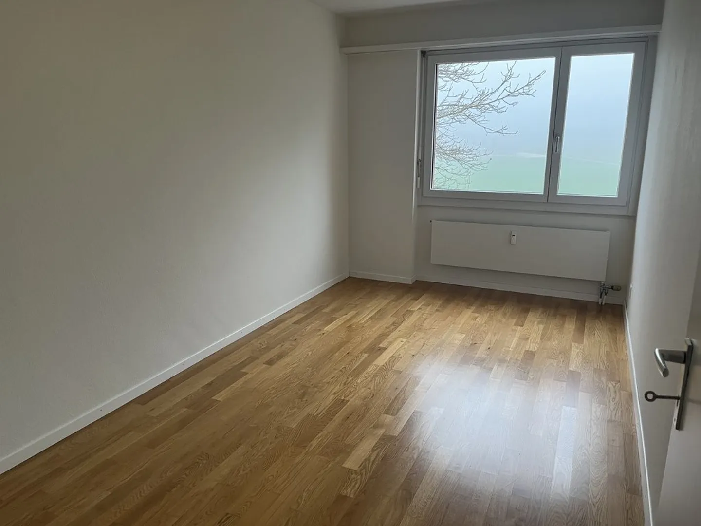 Appartement spacieux de 5,5 pièces - situé au centre et au calme - Photo 8 sur 12