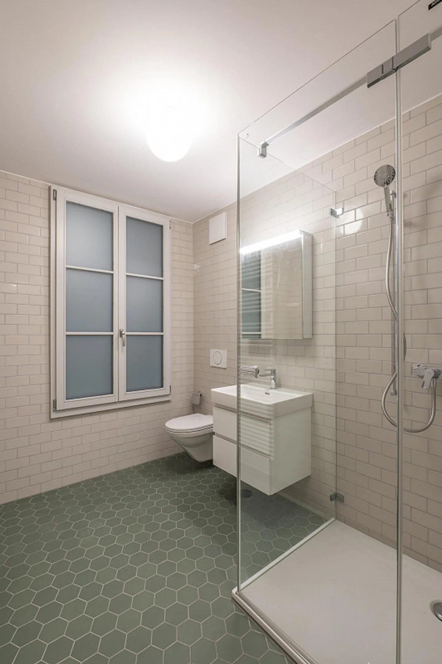 moderne 2.5-Zimmerwohnung im Herzen der Stadt Thun - Foto 8 von 10