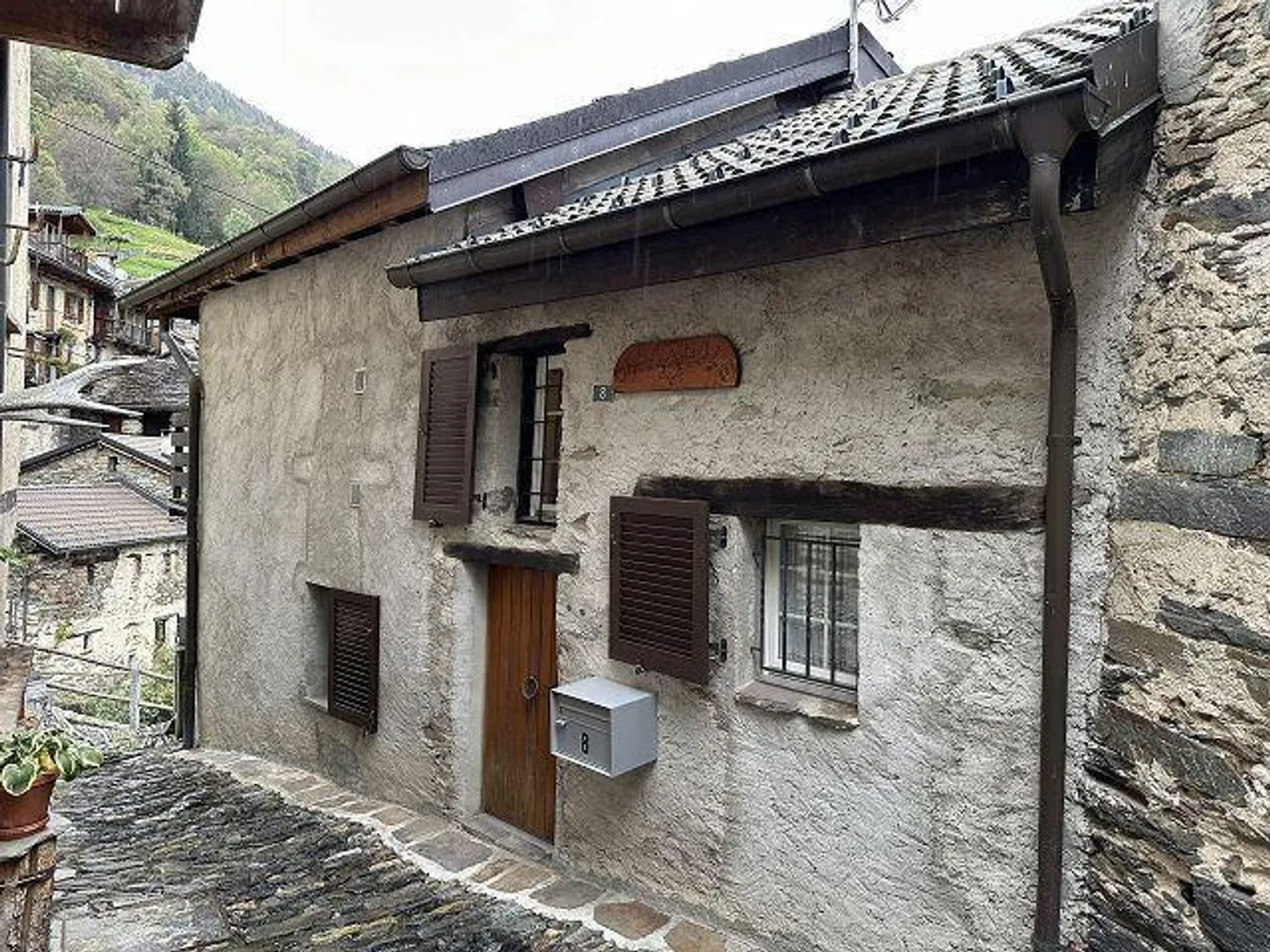 2 1/2-room village house in a very quiet, sunny location with a view - Photo 3 of 26