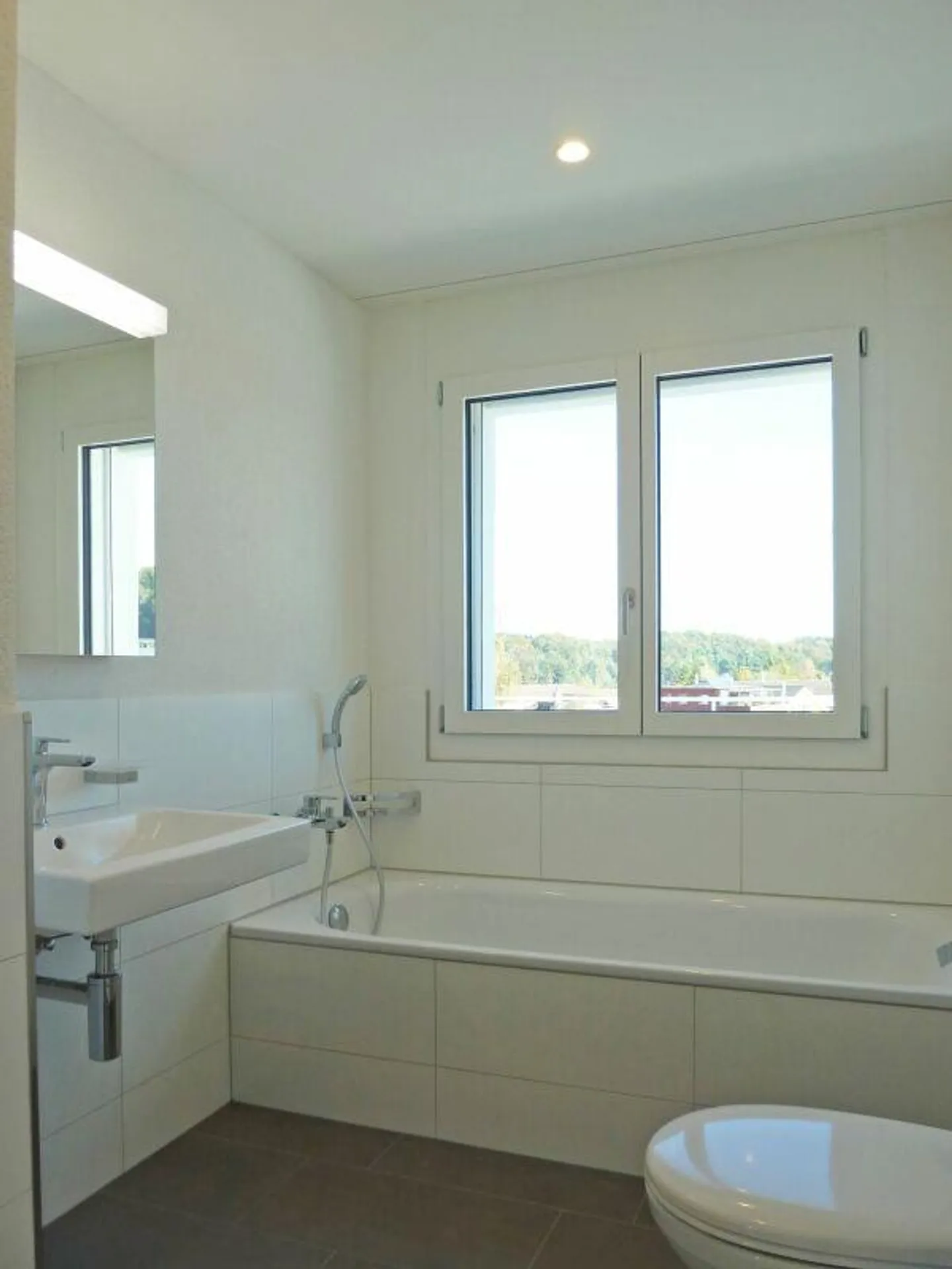 Appartamento attico moderno in un tranquillo quartiere residenziale - Foto 6 di 9