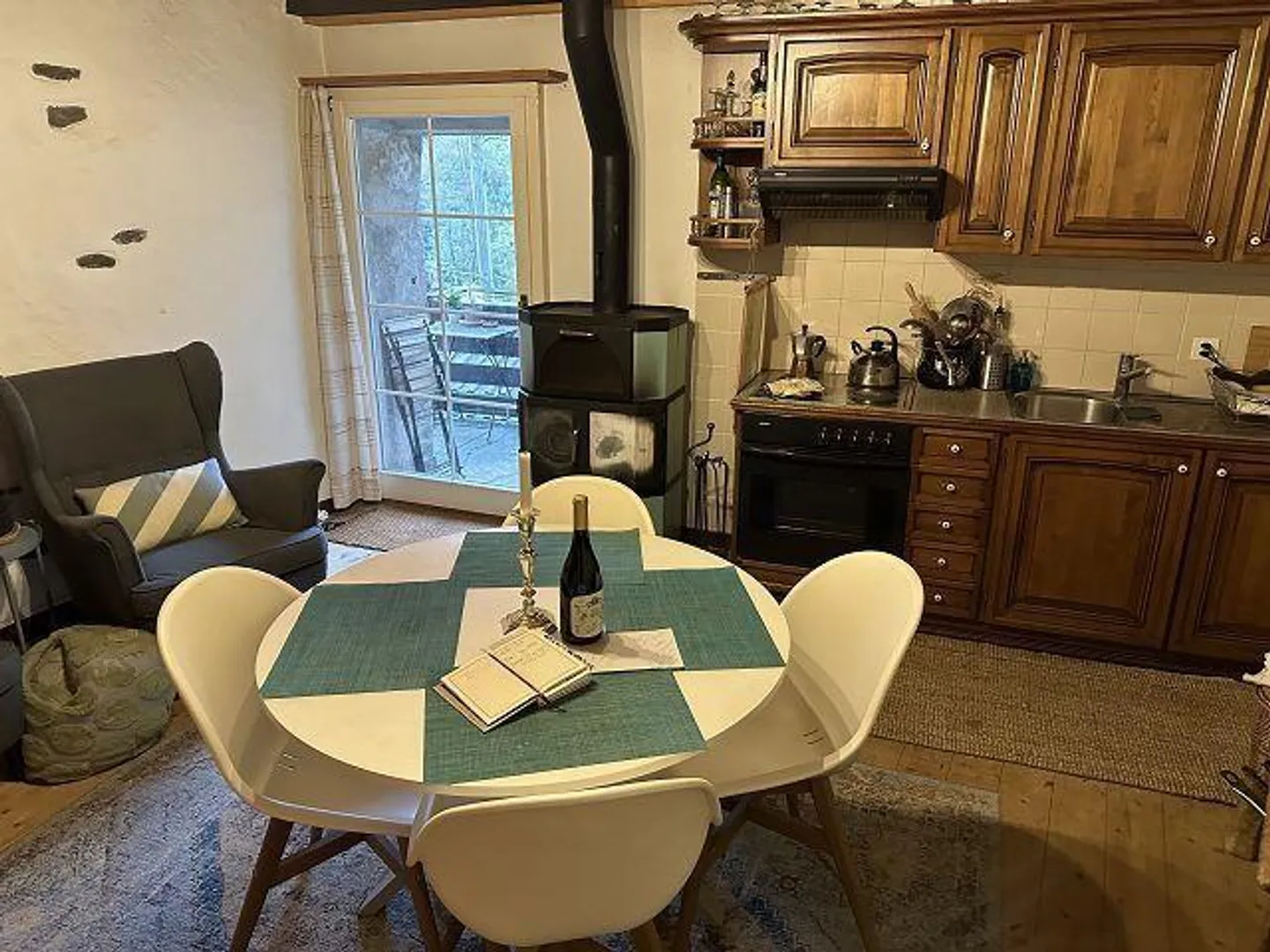 2 1/2-room village house in a very quiet, sunny location with a view - Photo 5 of 26