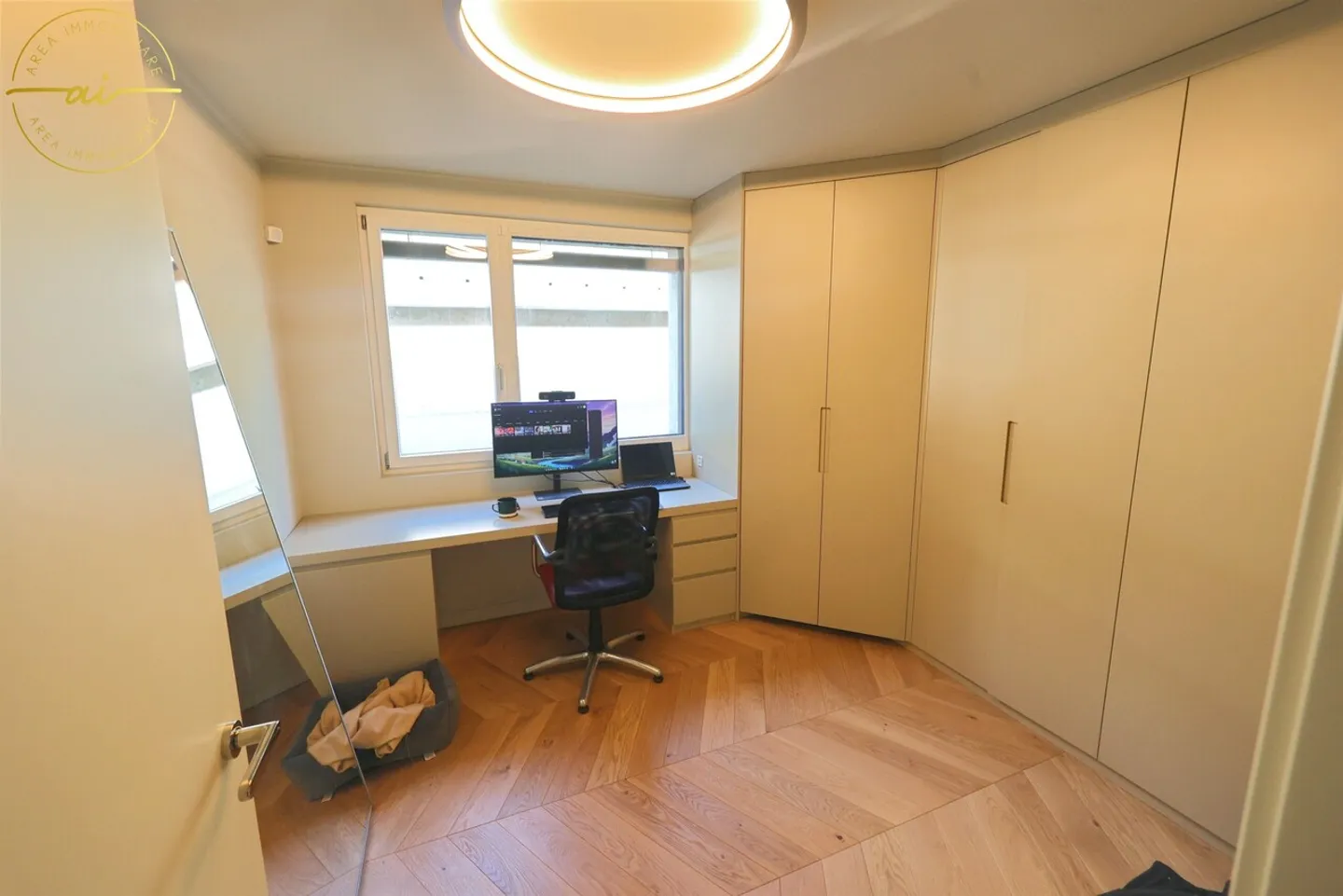 REFINED 3.5-ROOM APARTMENT OF SUPERIOR STANDING - Photo 10 of 13