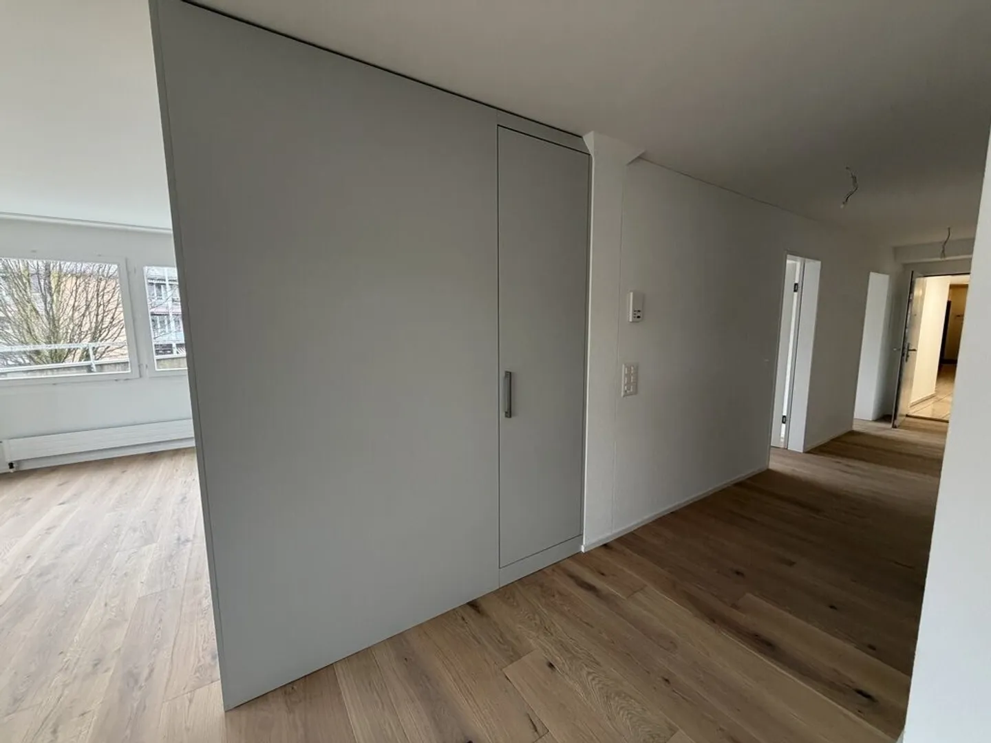 Freshly renovated and stylishly redesigned - live like in a new building! - Photo 9 of 10