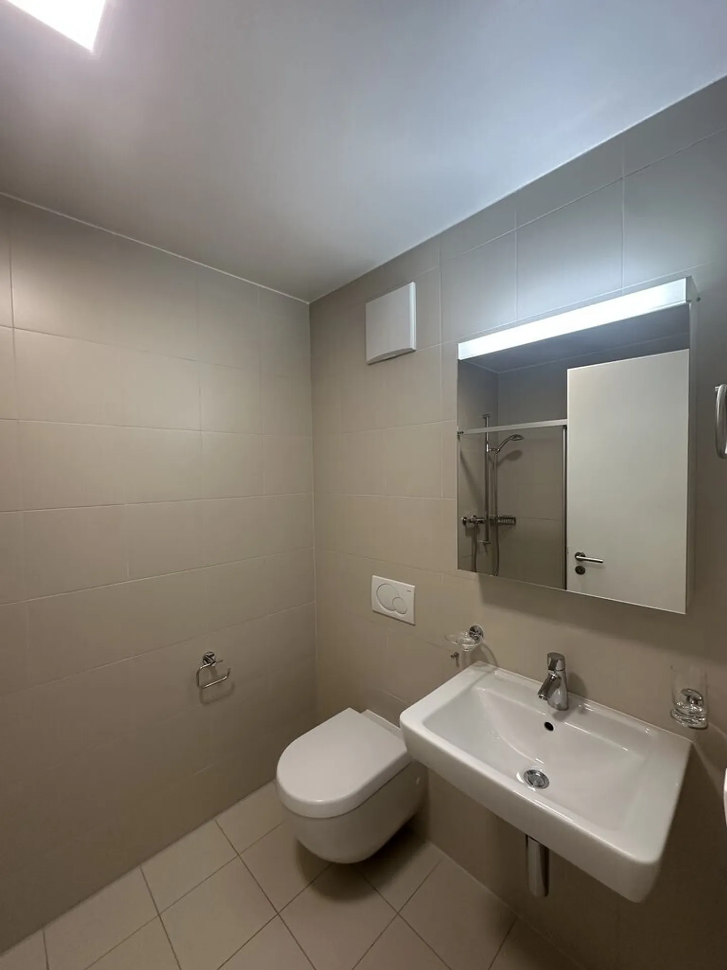 Splendide logement dans un quartier résidentiel à Rolle - Photo 8 sur 12