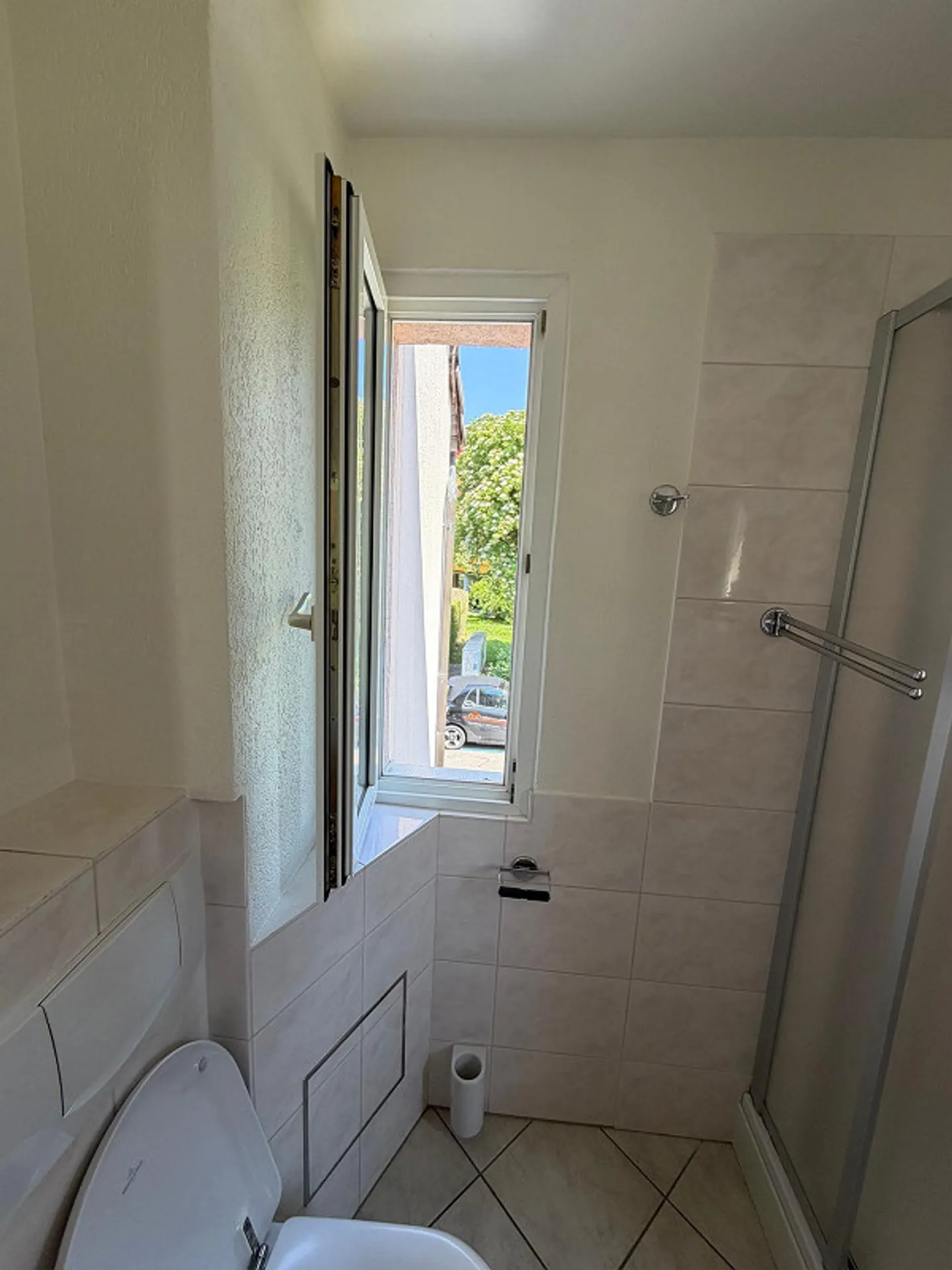 Maison de ville de 5 chambres avec jardin d'hiver à Birsfelden à vendre - Photo 10 sur 12