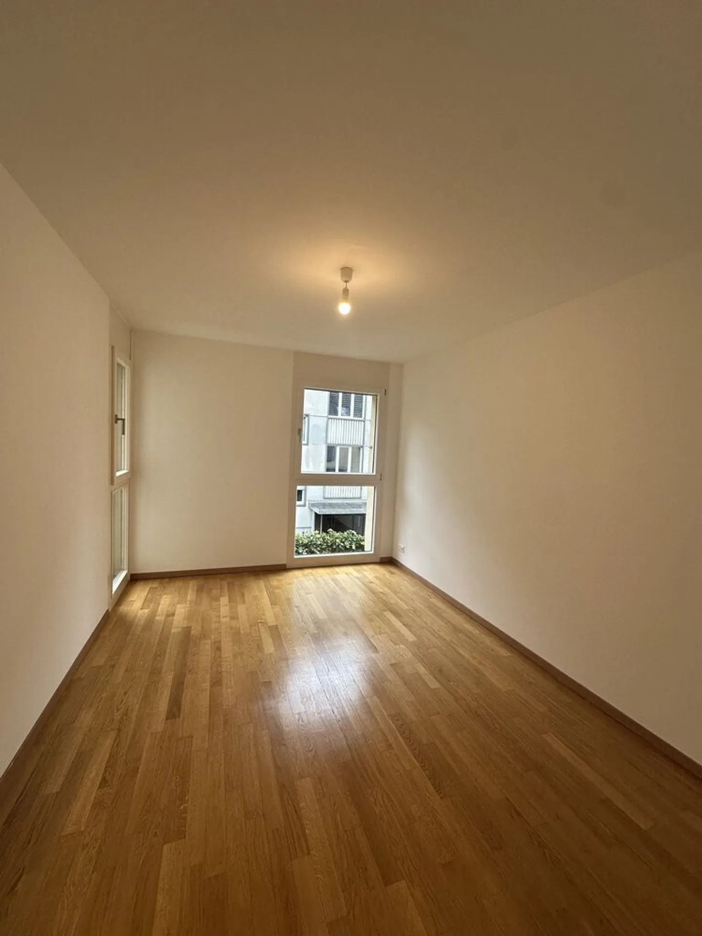 Splendide logement dans un quartier résidentiel à Rolle - Photo 9 sur 12