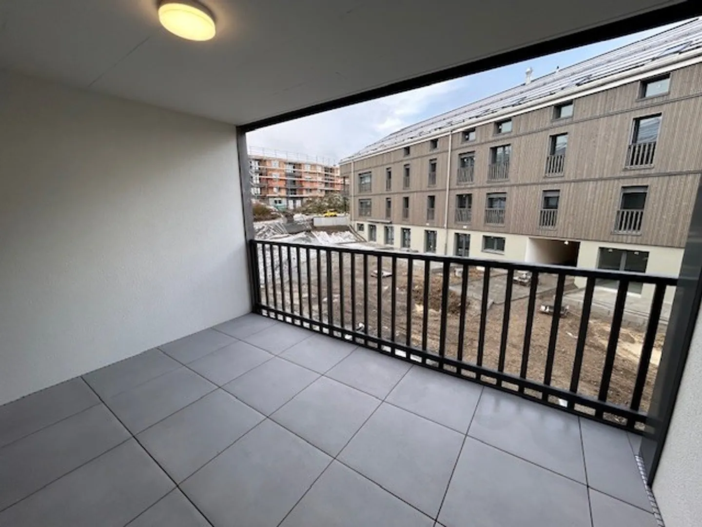 2.5 Room Apartment - Photo 8 of 8