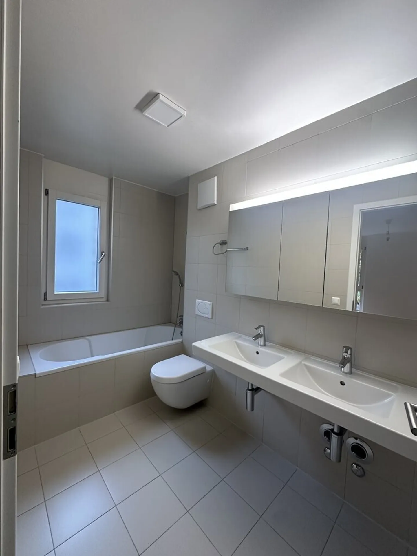 Splendide logement dans un quartier résidentiel à Rolle - Photo 10 sur 12