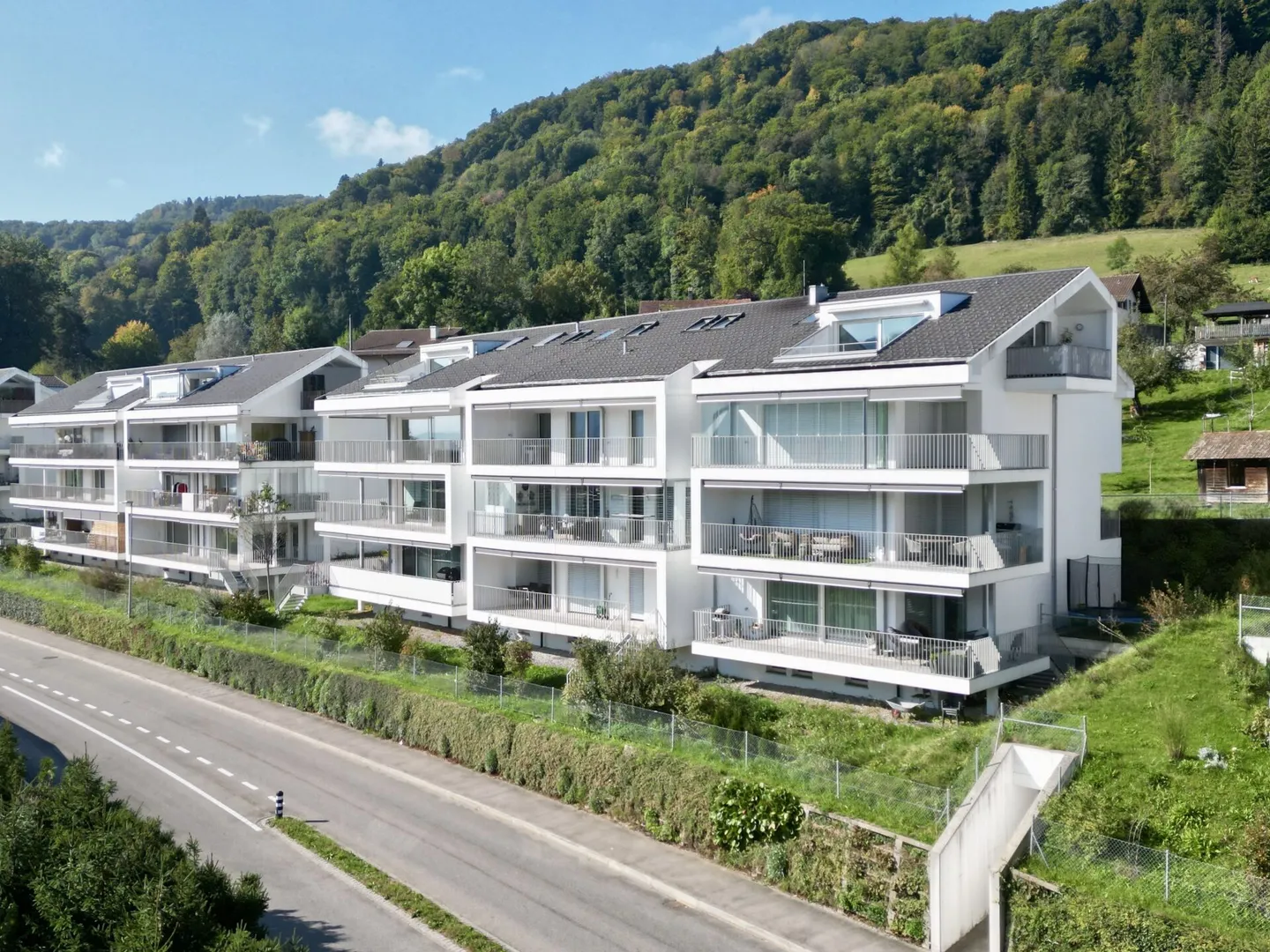Your Home in the Green - modern, bright and with a beautiful view - Photo 14 of 15