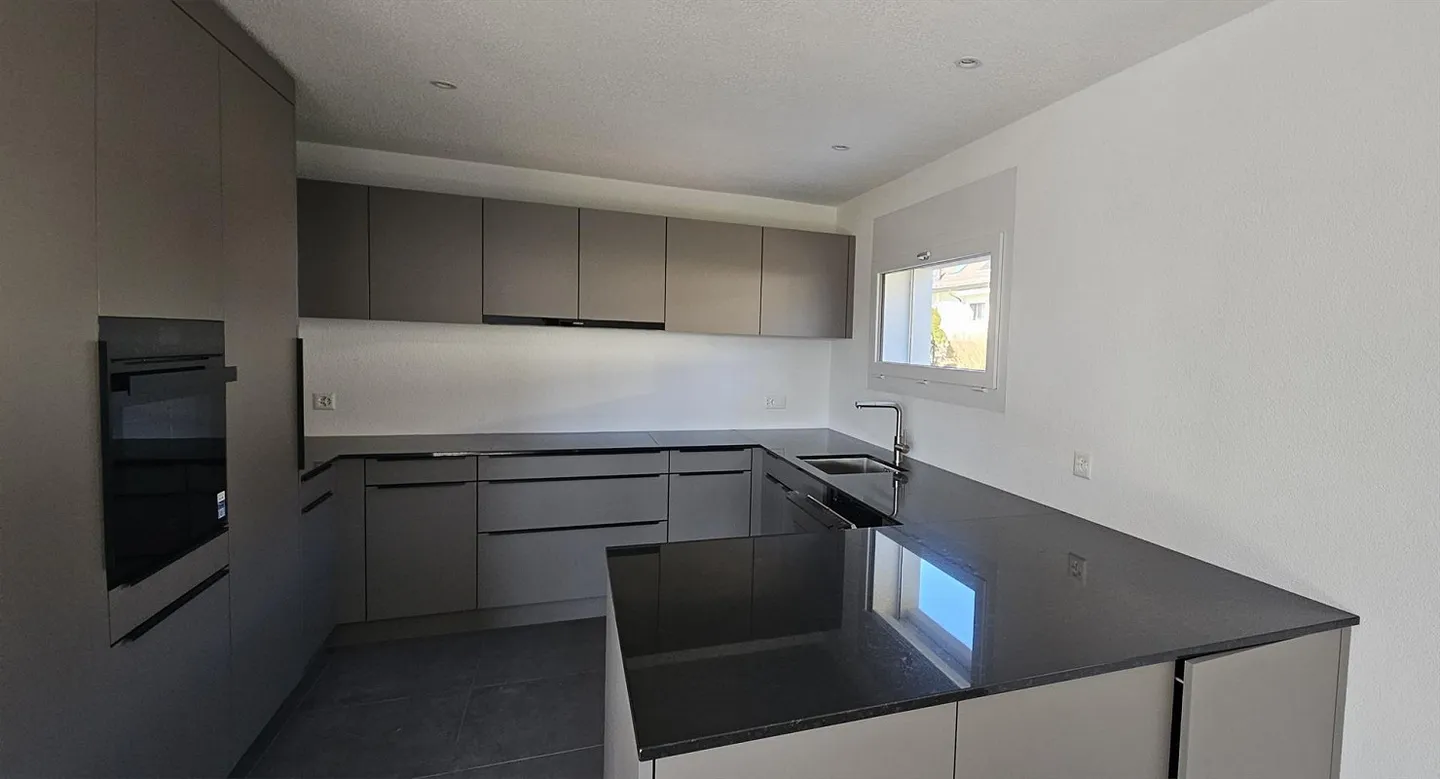 Moderne 4.5 Zimmer-Wohnung in Lommiswil - Foto 9 von 30