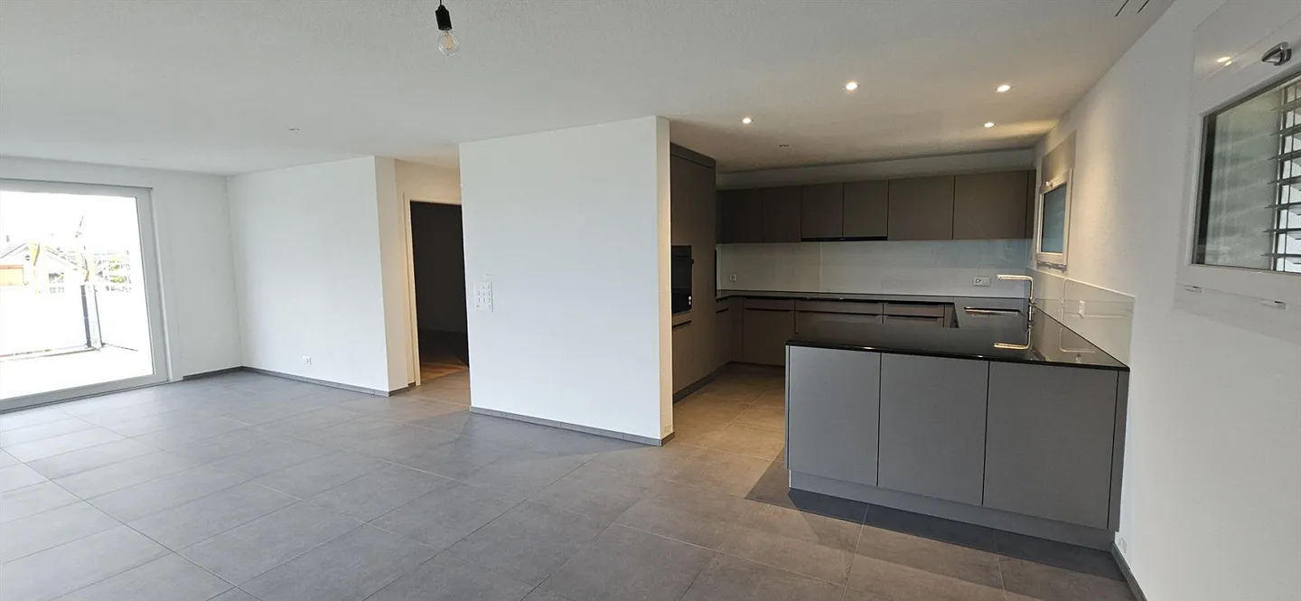 Moderne 4.5 Zimmer-Wohnung in Lommiswil - Foto 8 von 30