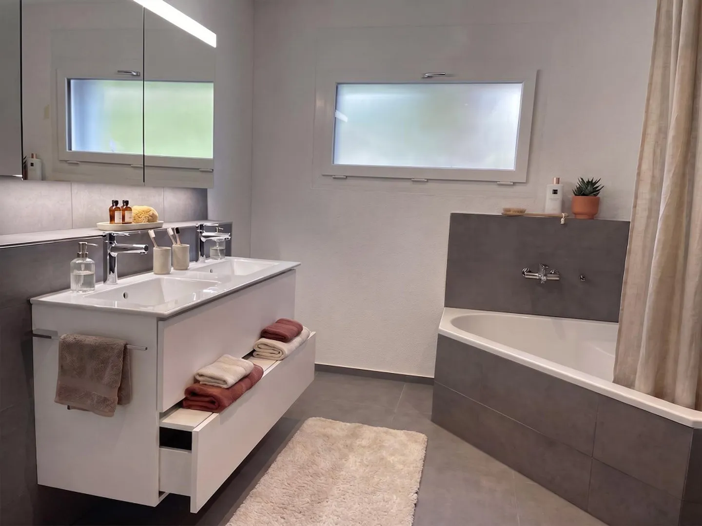 Moderne 4.5 Zimmer-Wohnung in Lommiswil - Foto 13 von 30