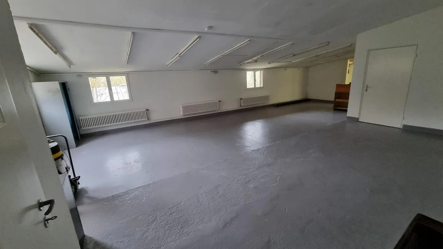 Storage Room / Workshop - Photo 3 of 13