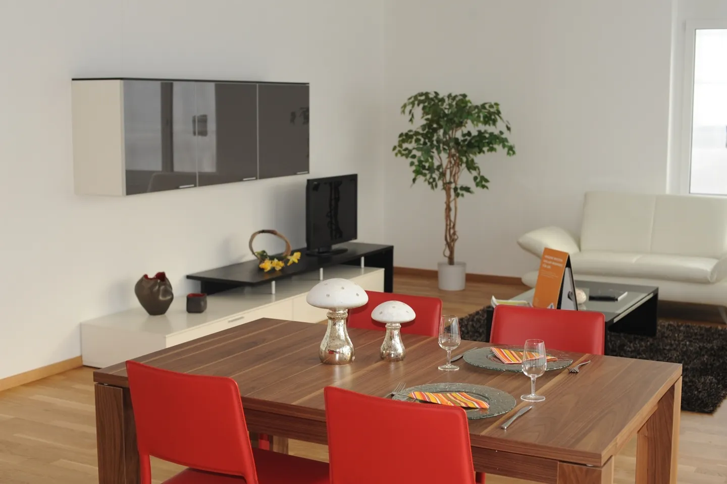 Gemütliche Wohnung in Naters - Foto 3 von 5