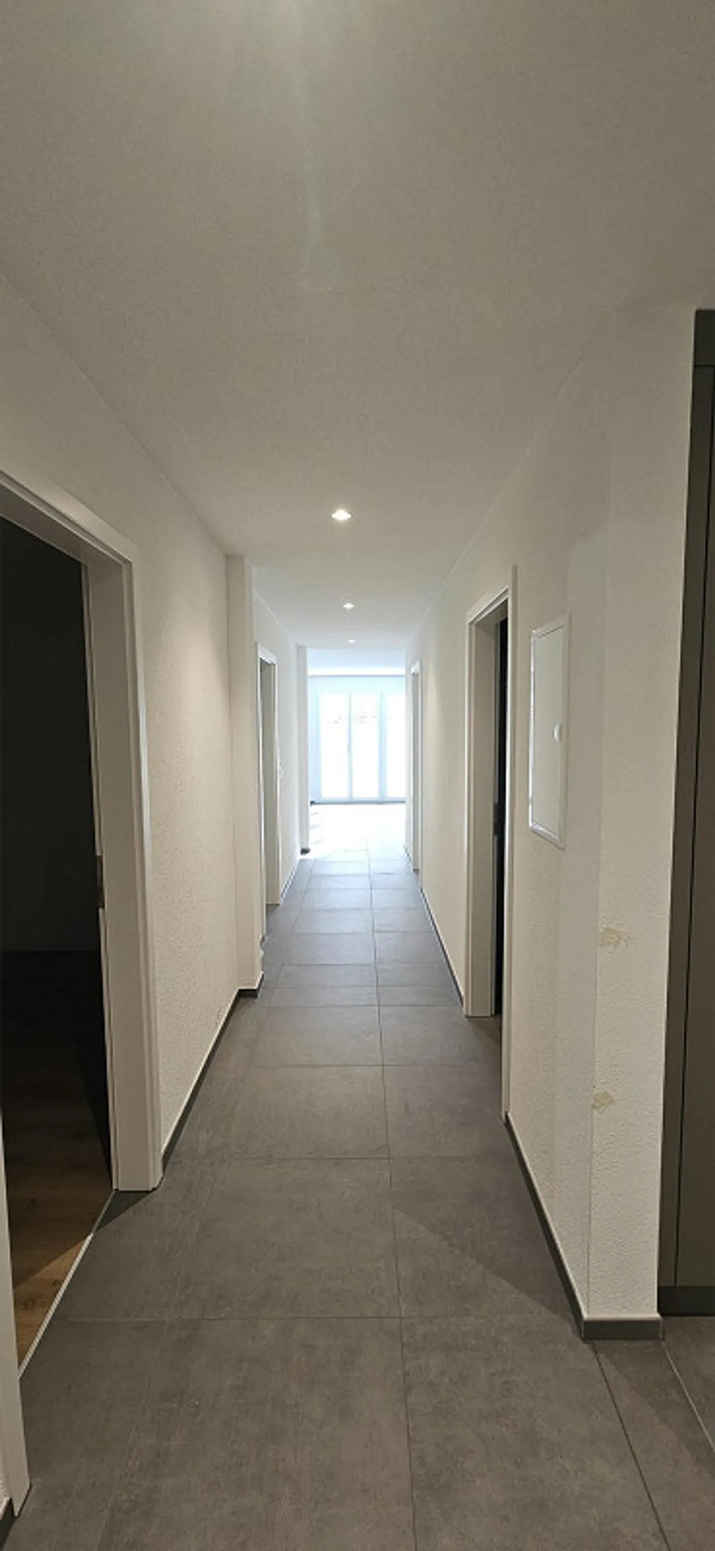 Moderne 4.5 Zimmer-Wohnung in Lommiswil - Foto 18 von 30