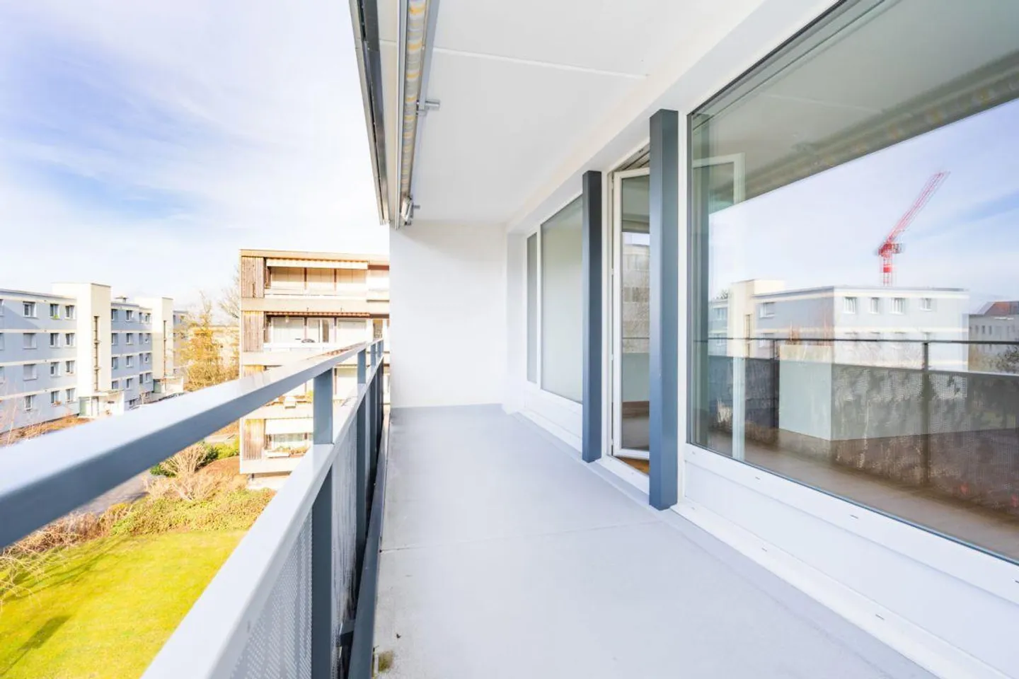 Appartement sous les combles rénové avec vue - Photo 12 sur 12