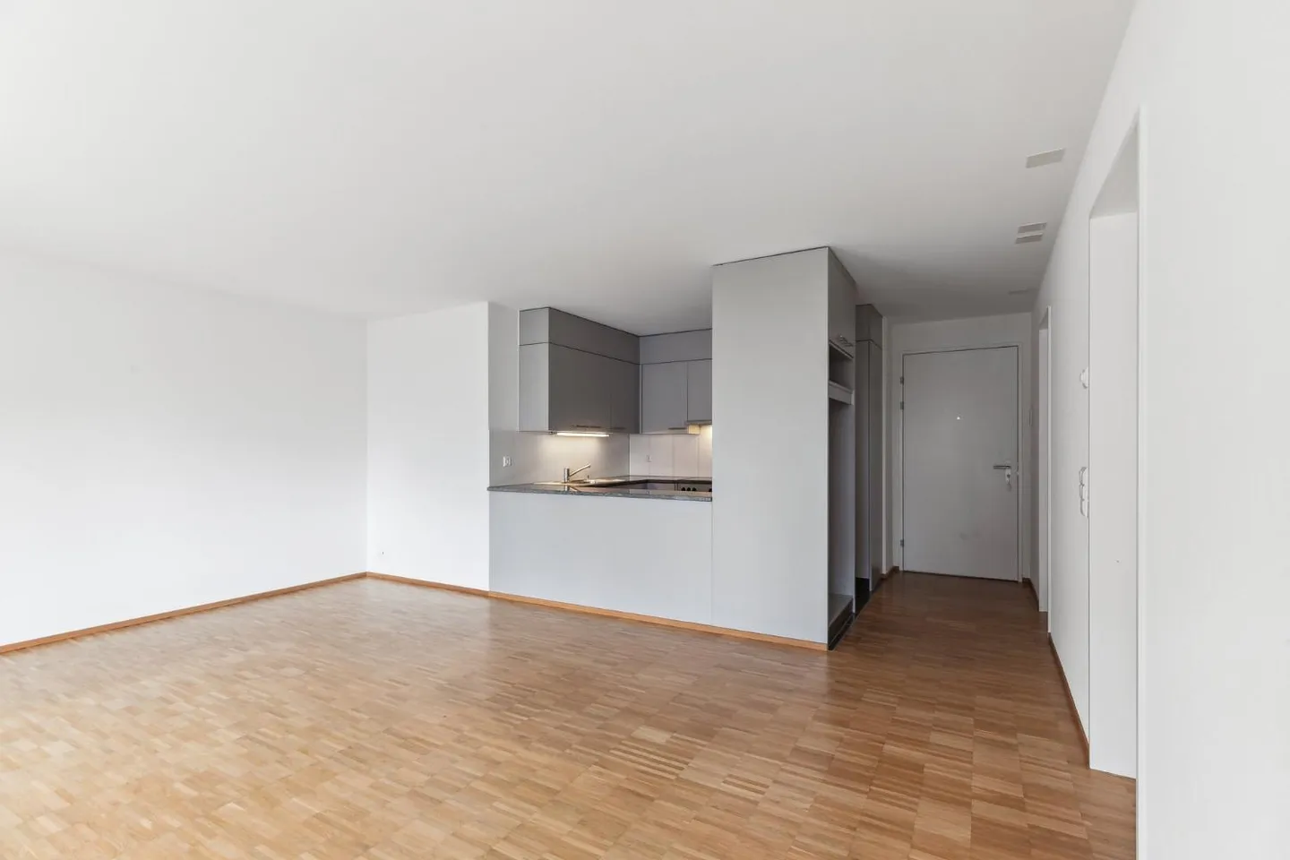 Appartement dans un emplacement central - Photo 4 sur 9