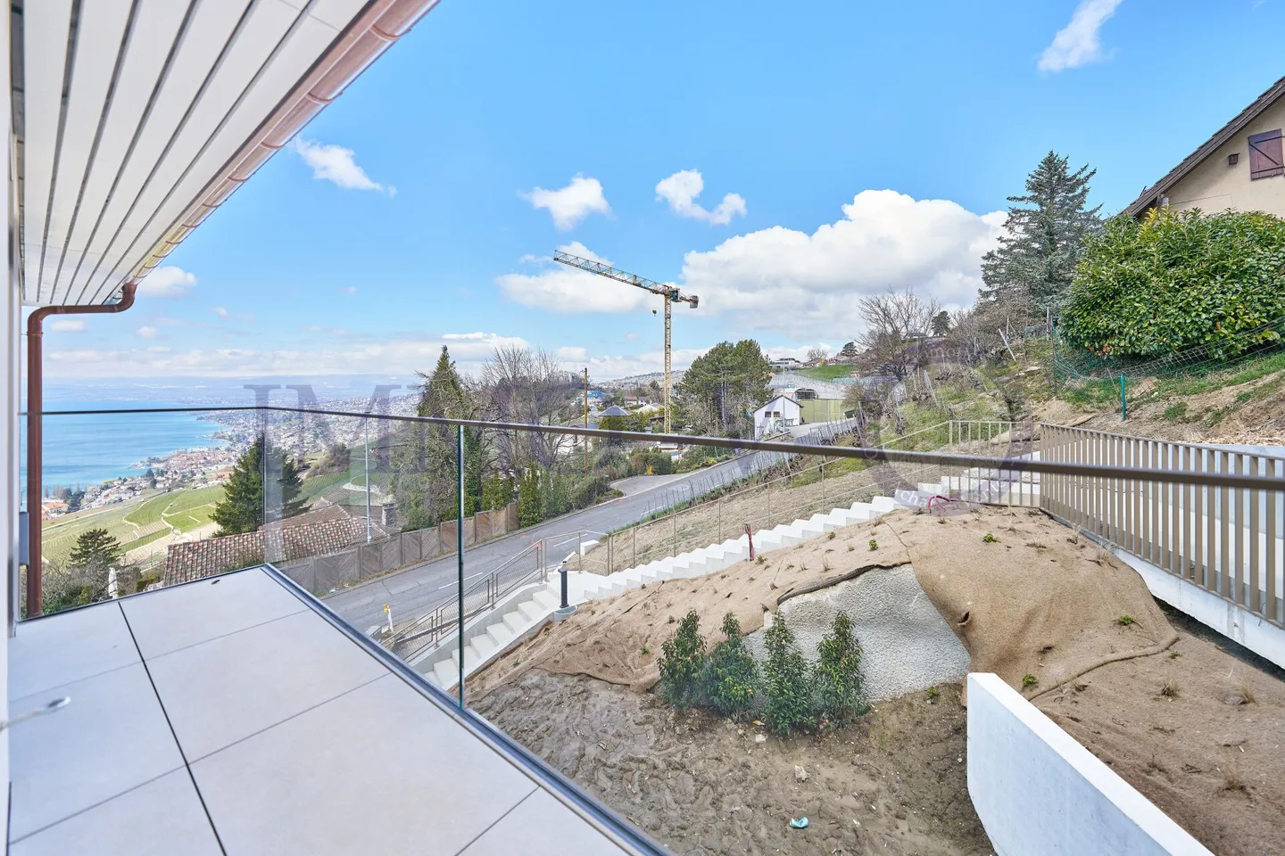 NEUF DE HAUT STANDING AVEC BALCON-TERRASSE ET VUE PANORAMIQUE - LOT 1 - Foto 12 von 13