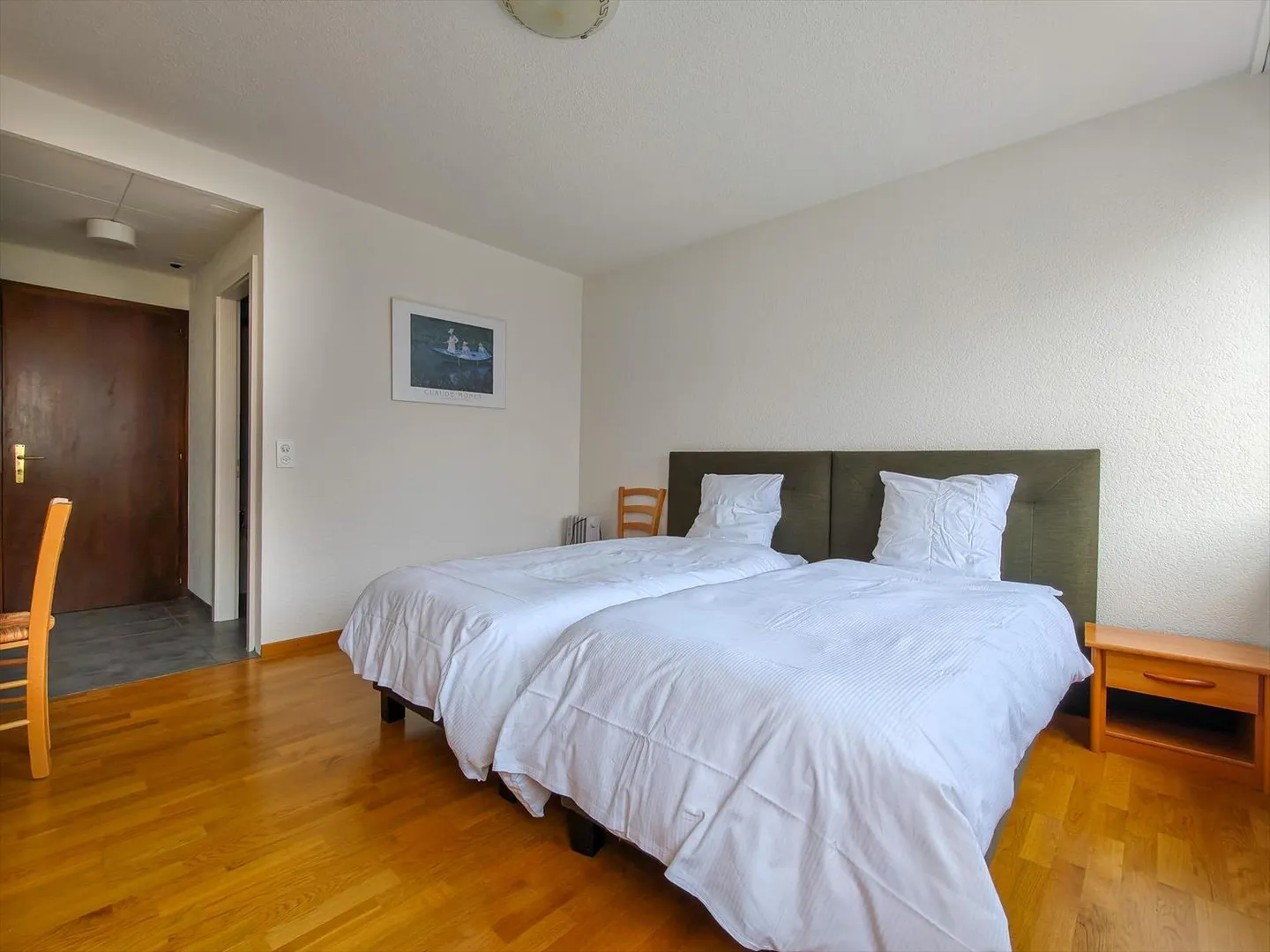 Large furnished studio in the heart of Crans-Montana - Photo 1 of 6