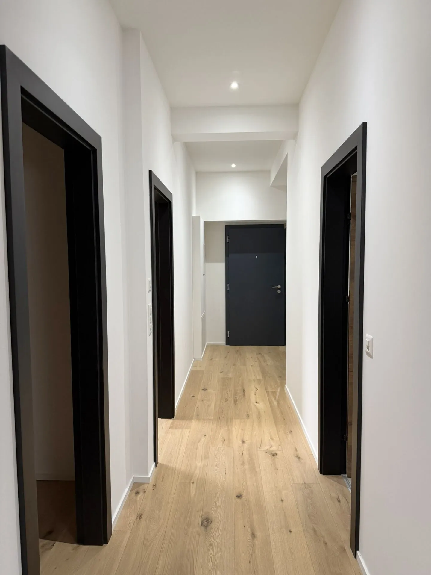 Courtelary, magnifique appartement de 4.5 pièces sous les toits - Photo 3 sur 9