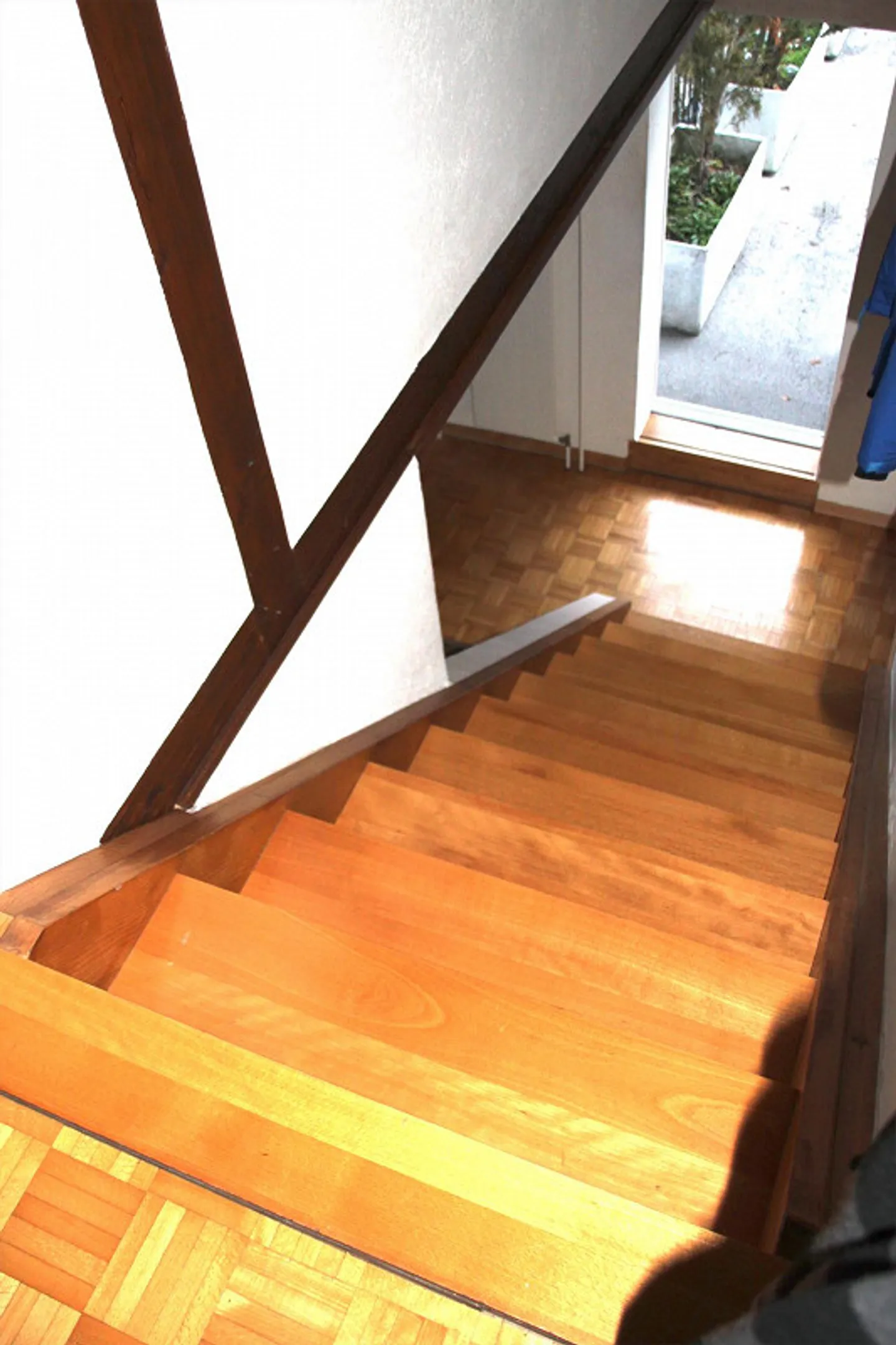 Attic apartment with large terrace and lake view - Photo 8 of 10