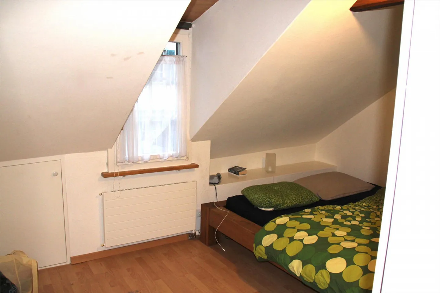 Attic apartment with large terrace and lake view - Photo 9 of 10