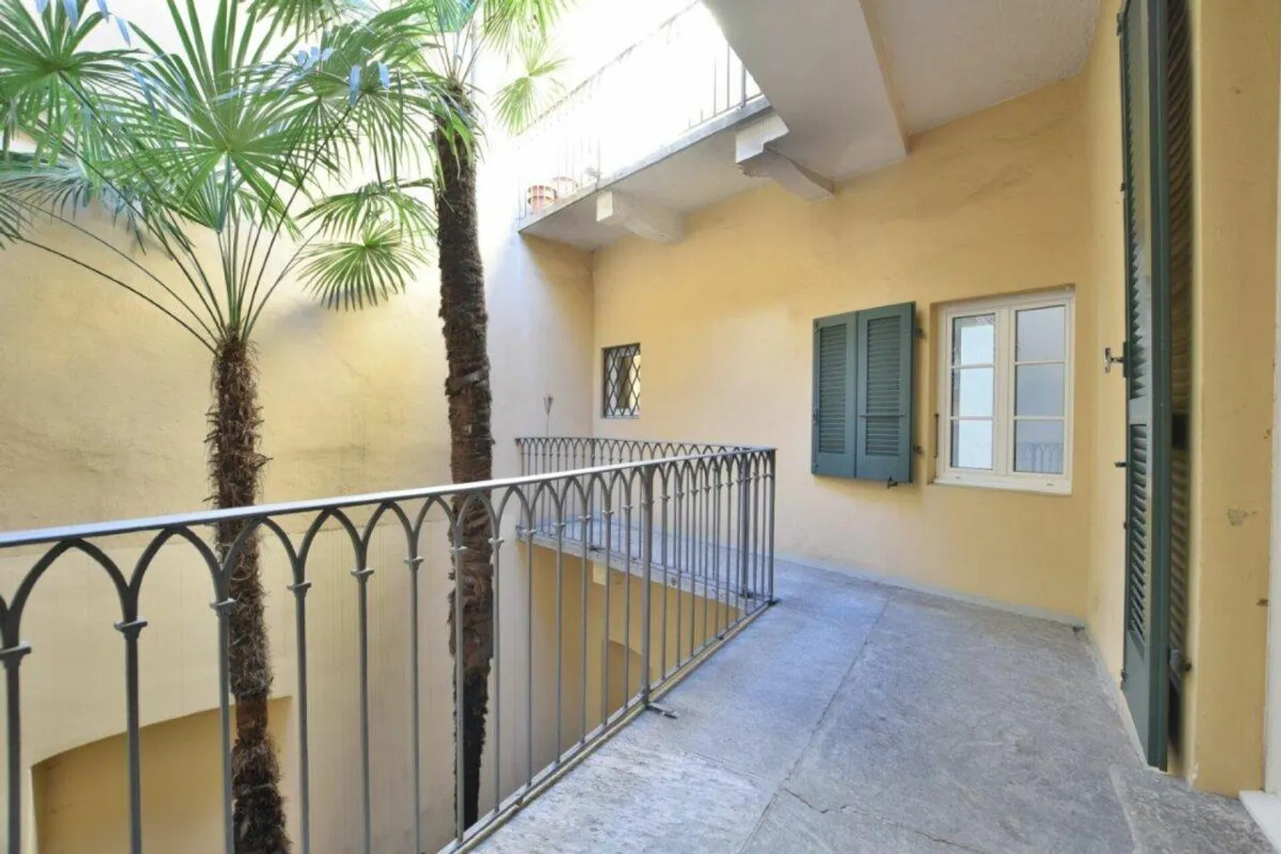 Bright 3.5 rooms in the Old Town - Photo 1 of 7